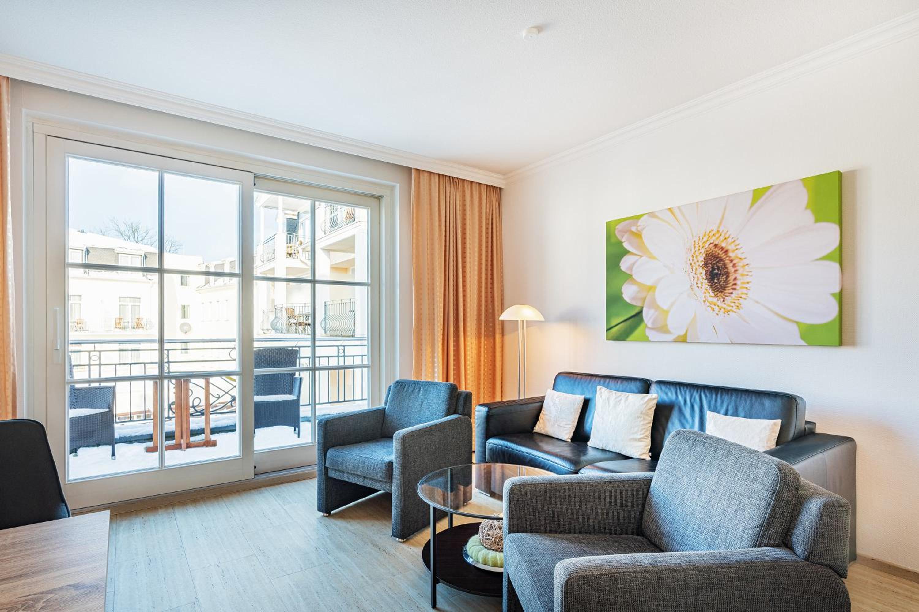 2-Room Apartment (2-4 Adults)