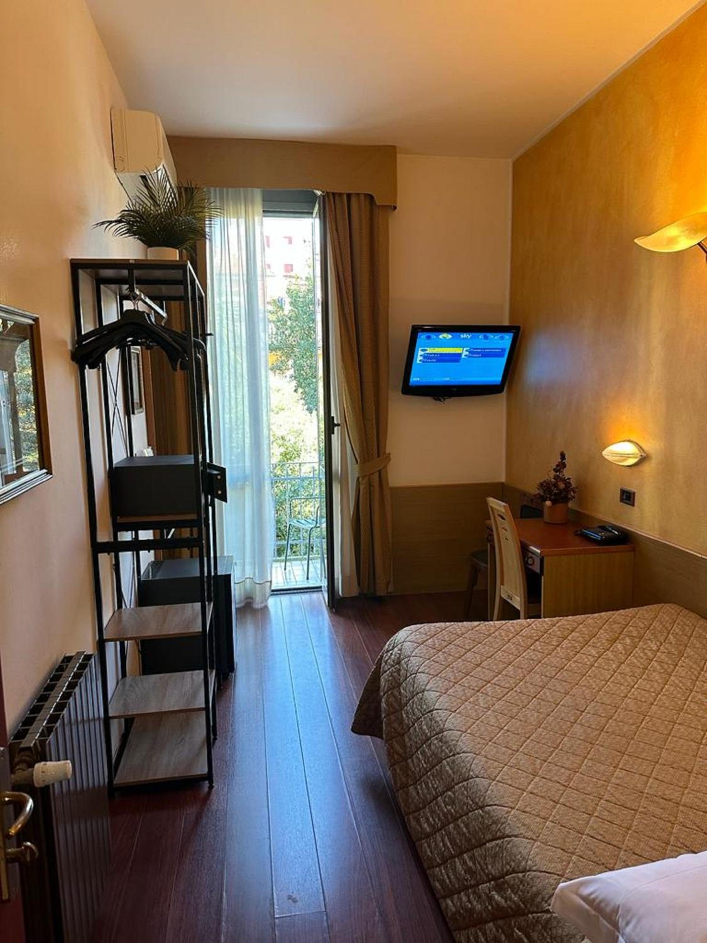 Double Room with Balcony