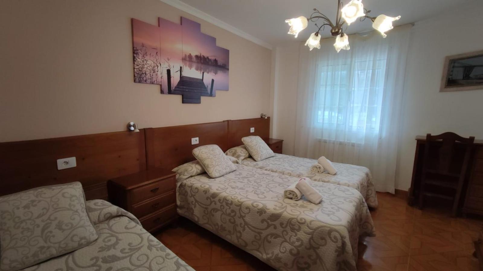 Triple Room with Bath photo 2