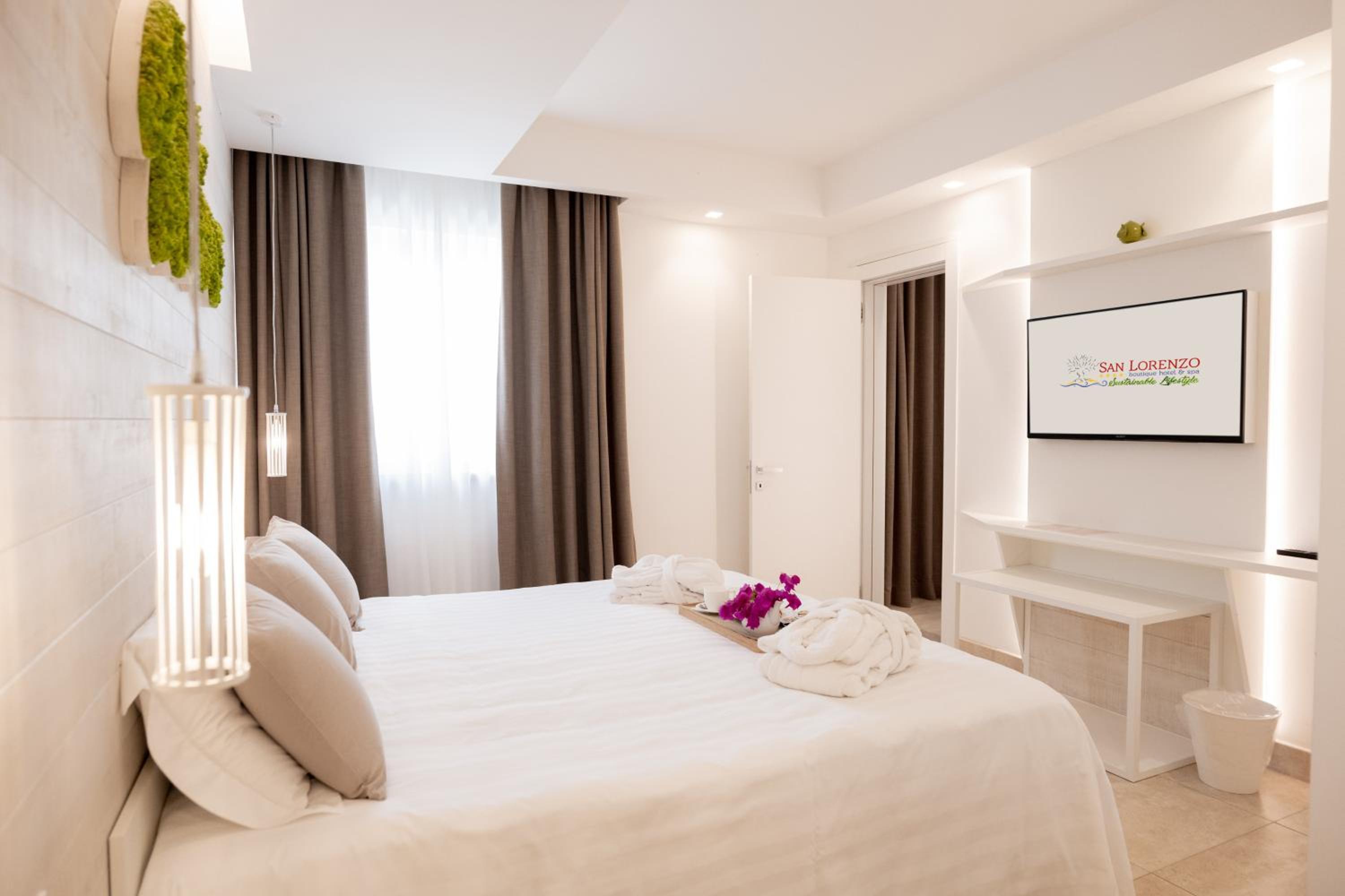 Family Room with Private Bathroom