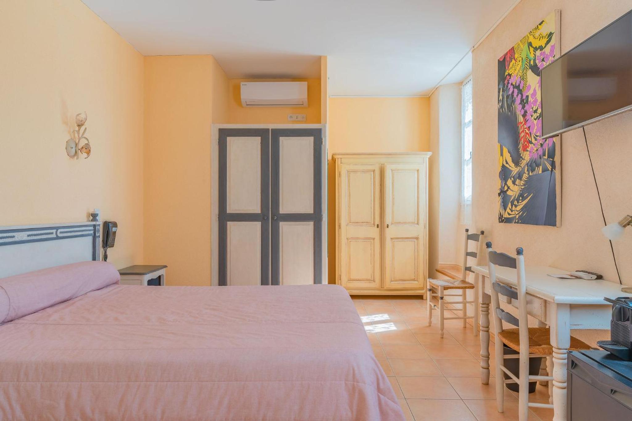 Comfort Quadruple Room - Photo 3