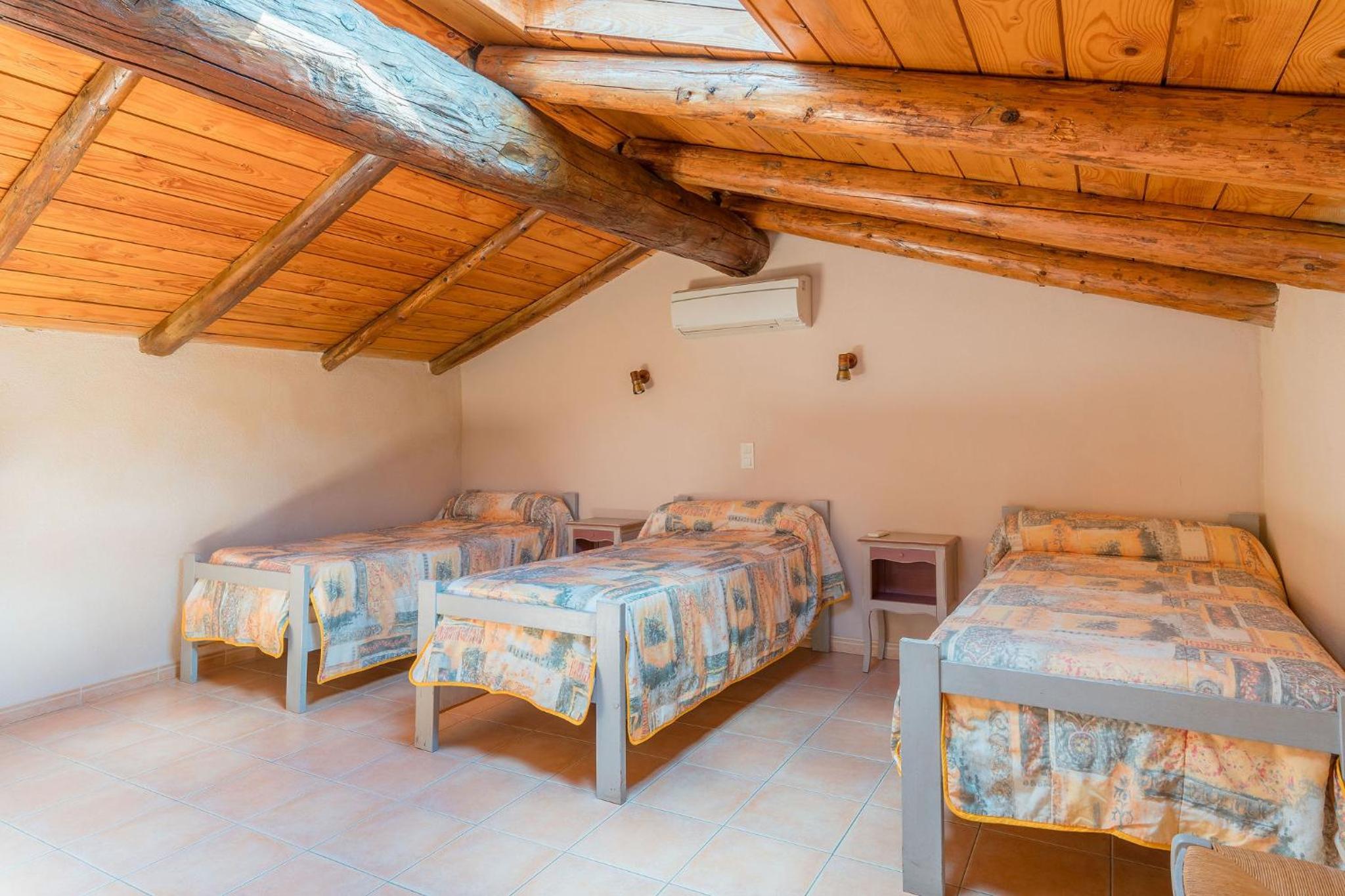 Comfort Quadruple Room - Photo 4