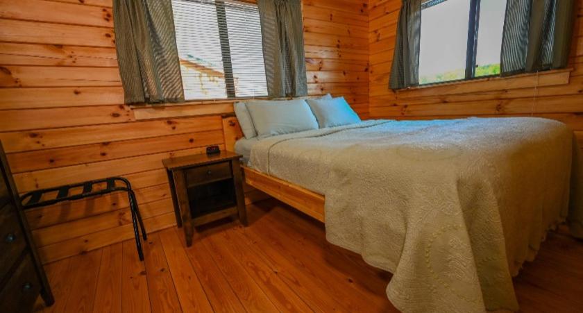 Two-Bedroom Bungalow photo 1