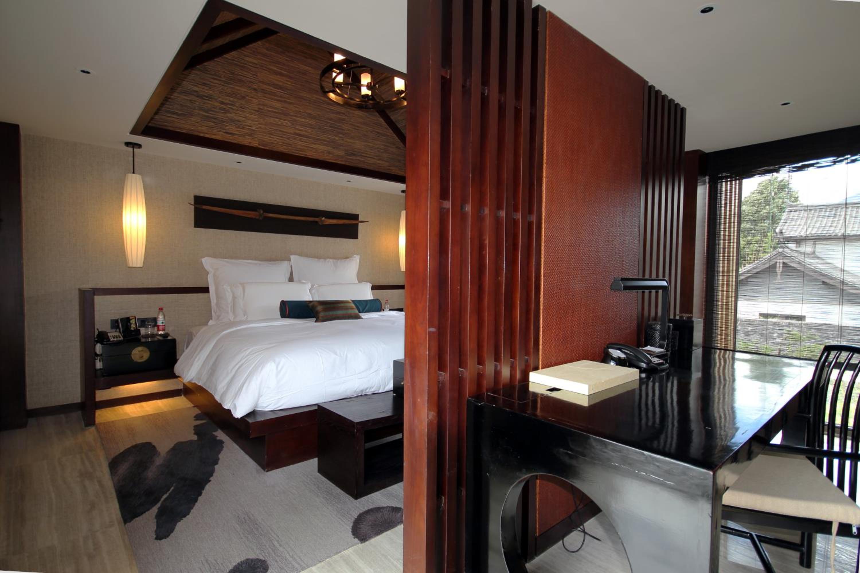 Two-Bedroom Deluxe Villa - Photo 11