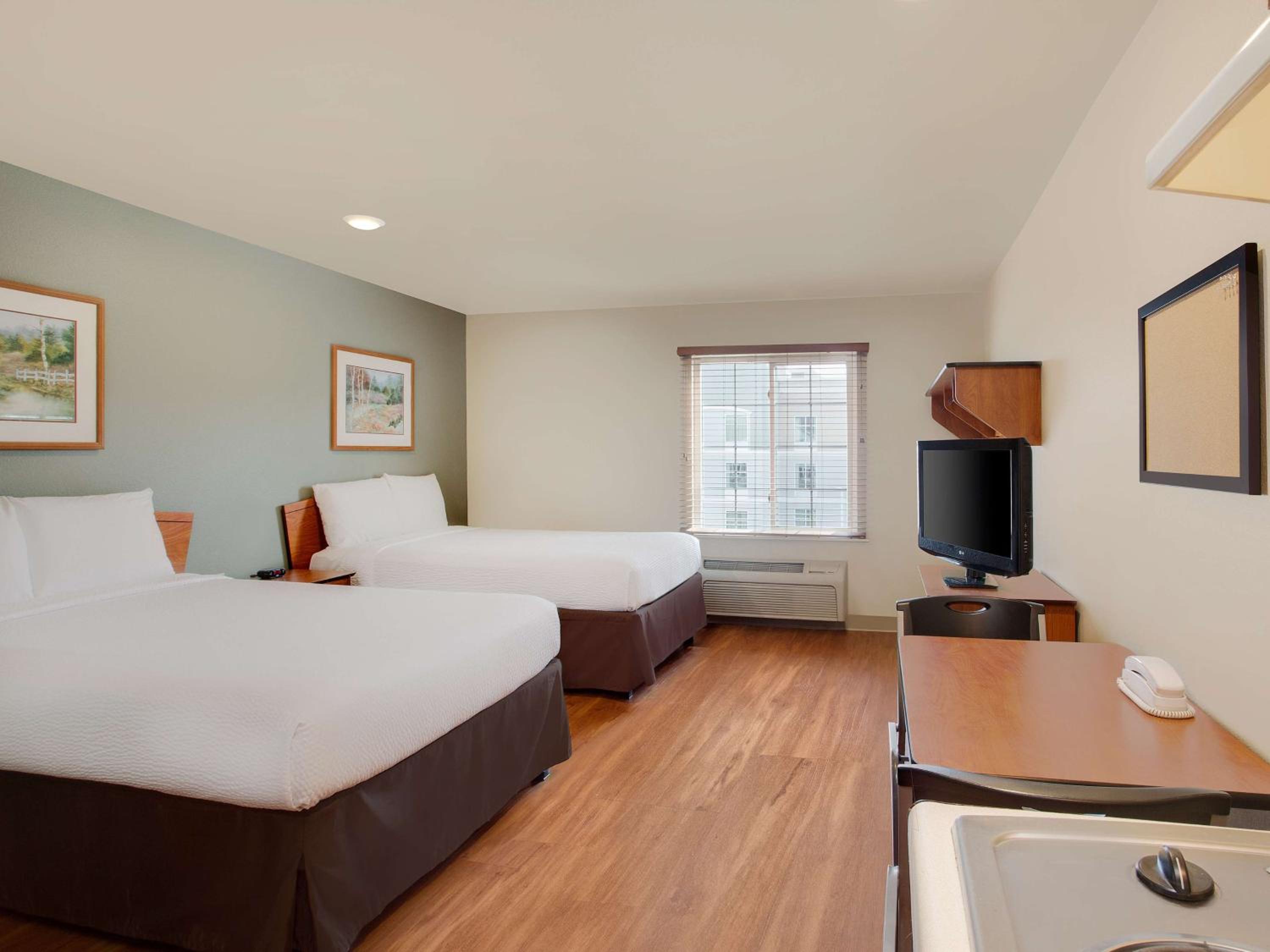 Double Room with Two Double Beds - Non-Smoking photo 1