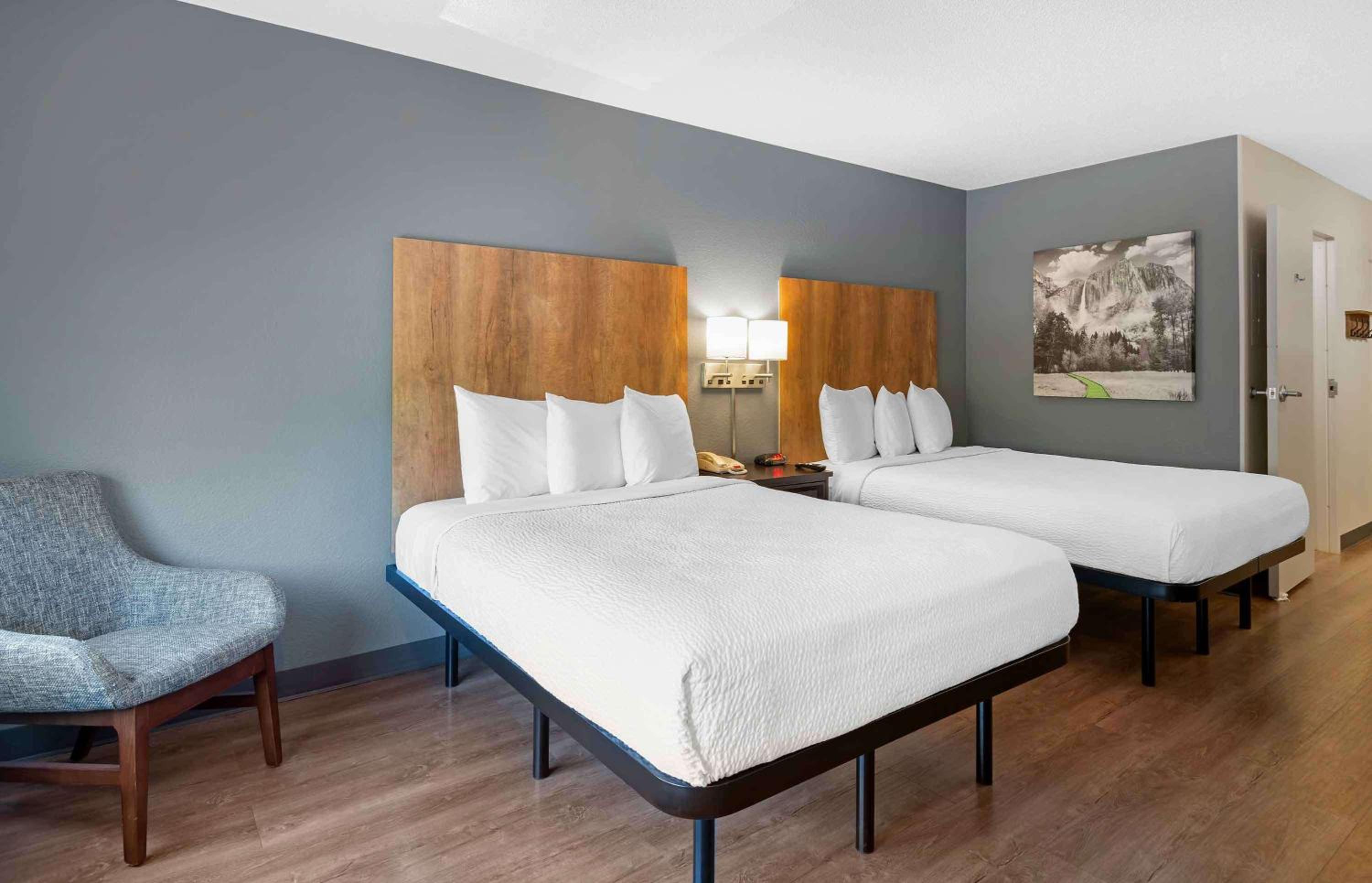 Studio with 2 Double Beds - Non-Smoking - Photo 9