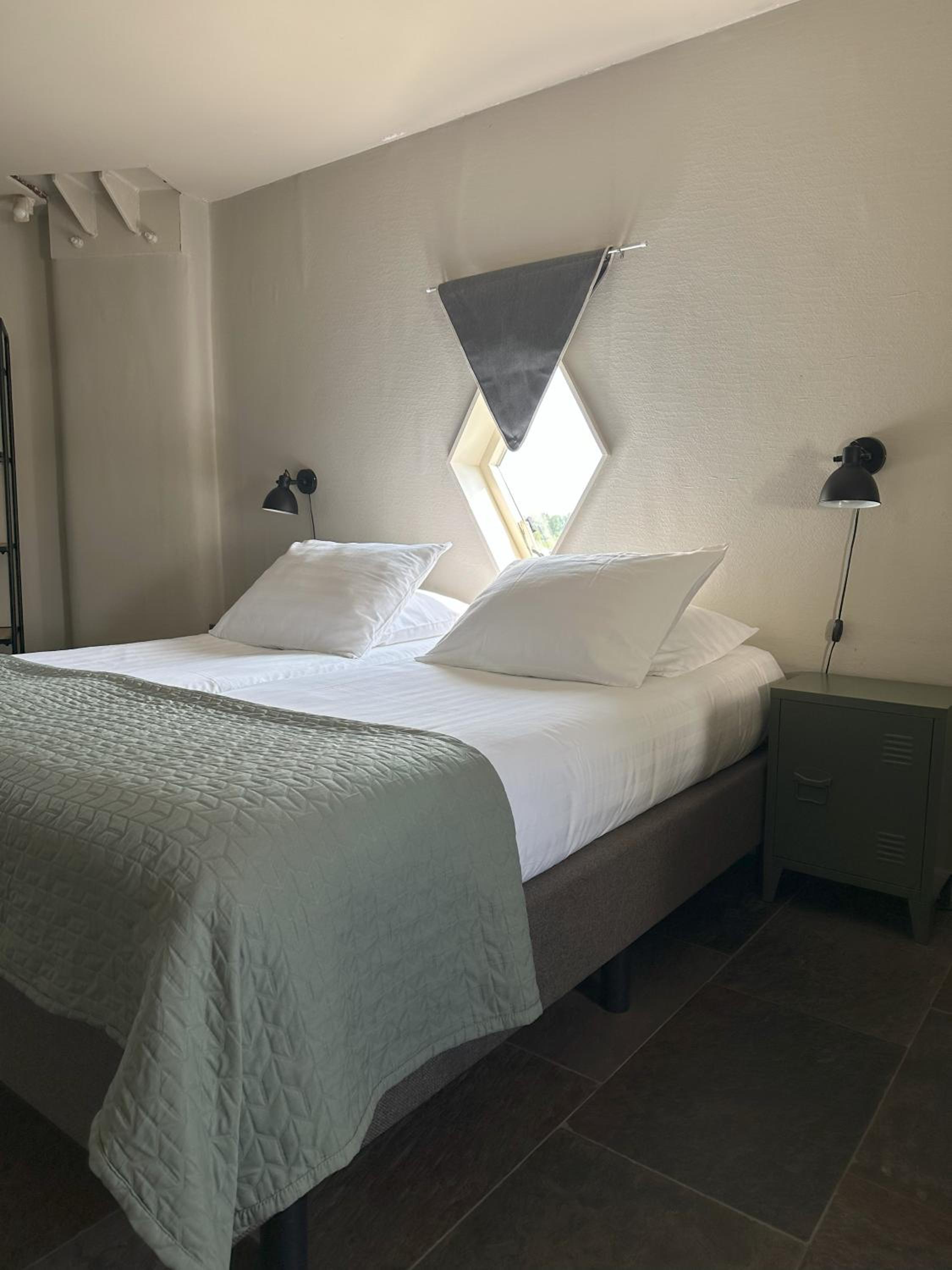 Deluxe Double Room - Photo 4