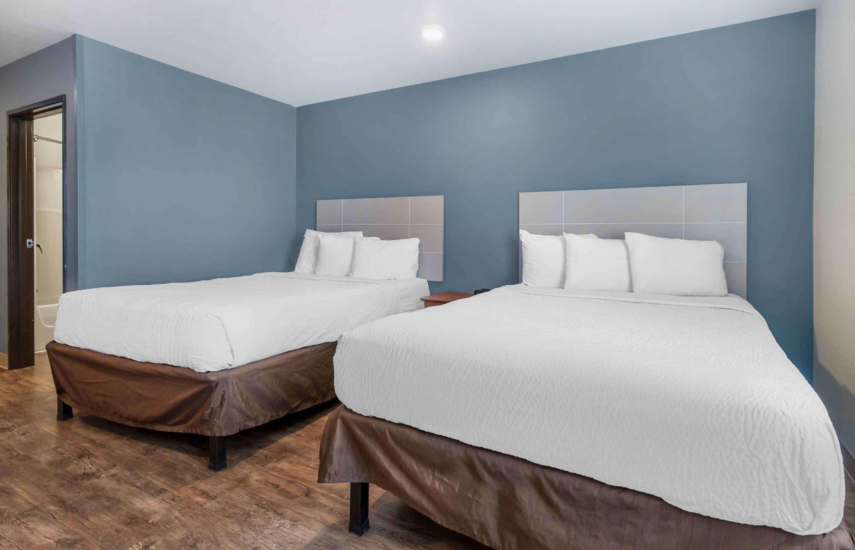 Double Room with Two Double Beds - Non-Smoking photo 1