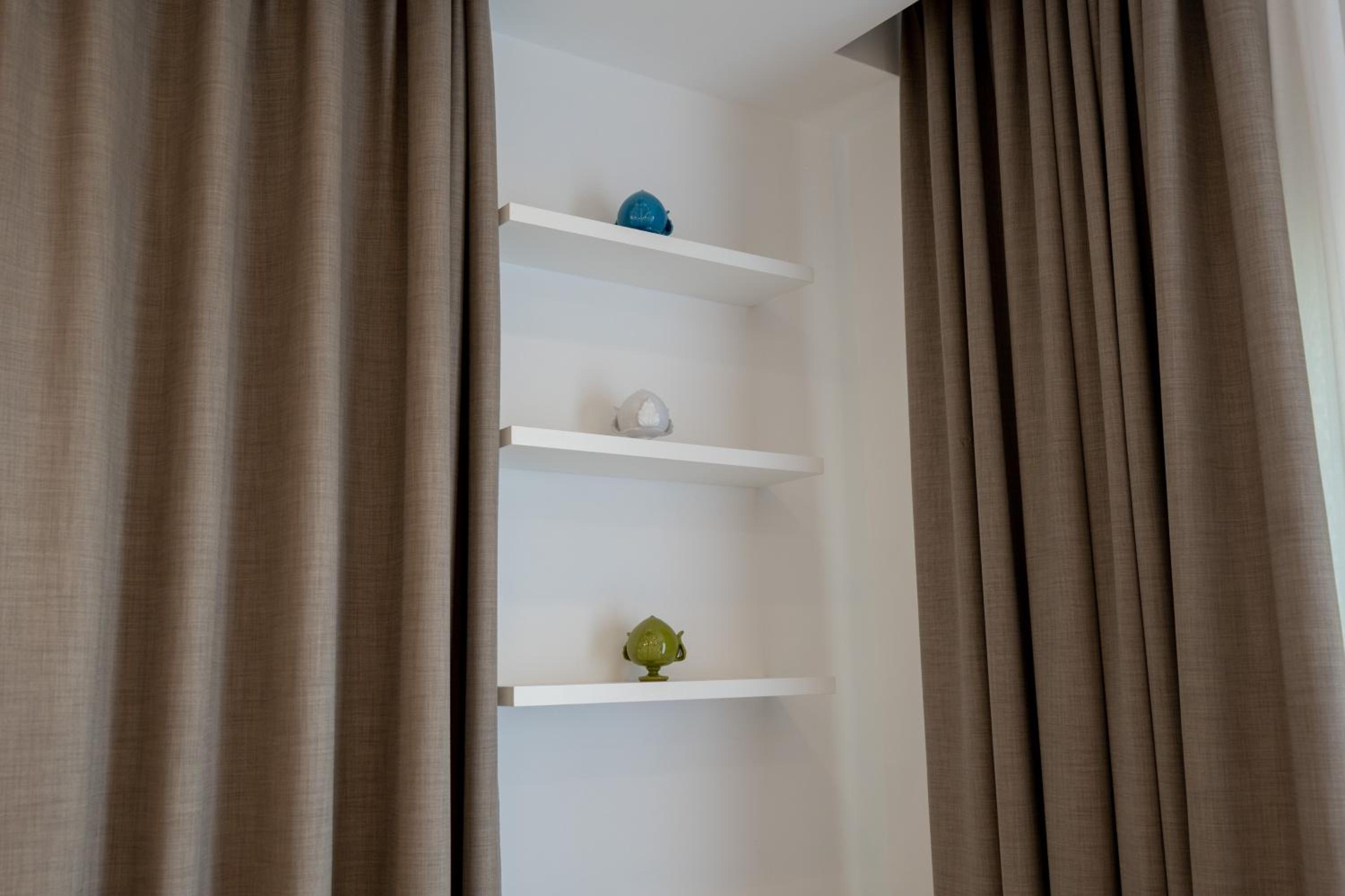 Junior King Suite - Photo 2