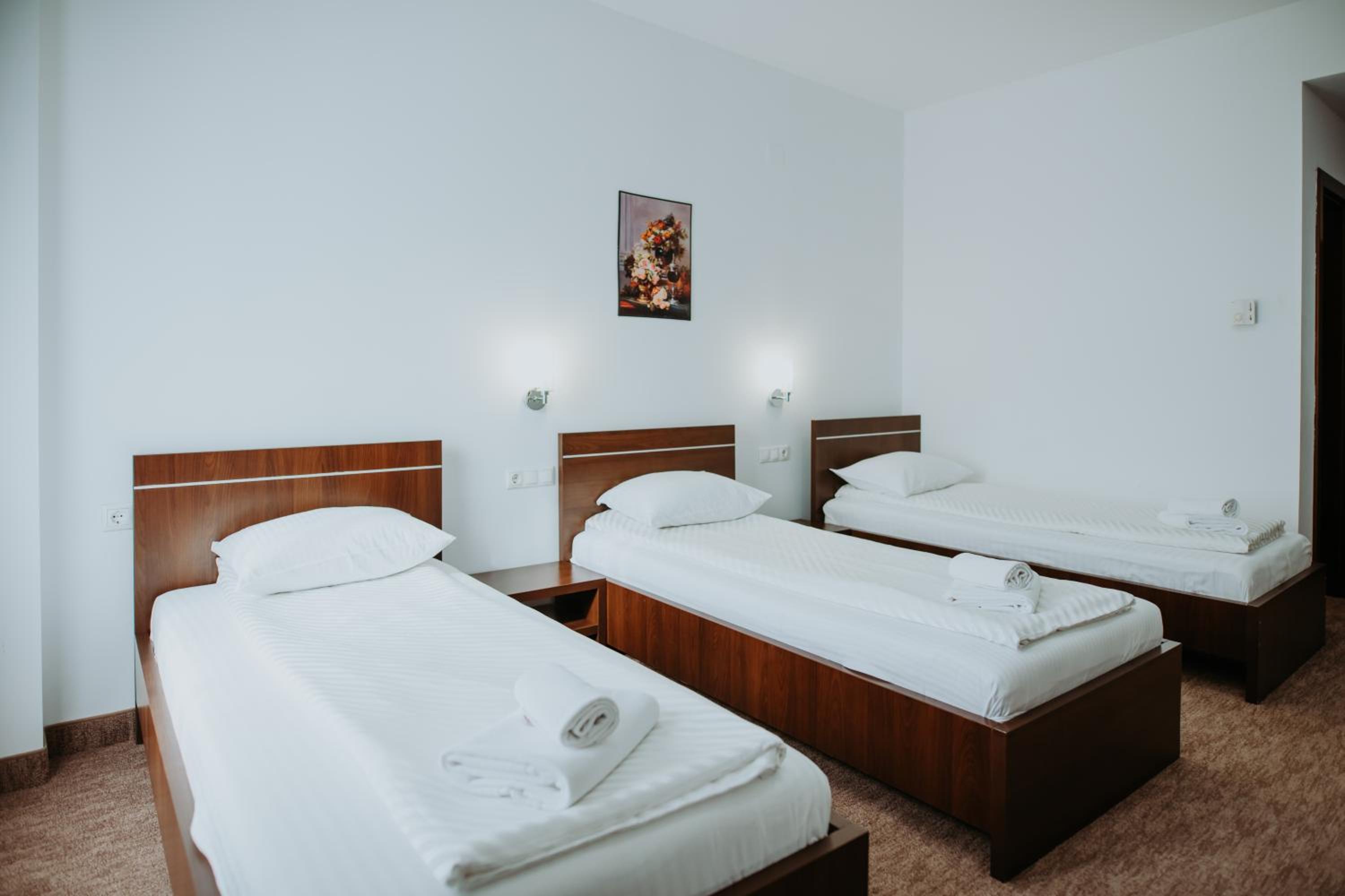 Triple Room - Photo 5