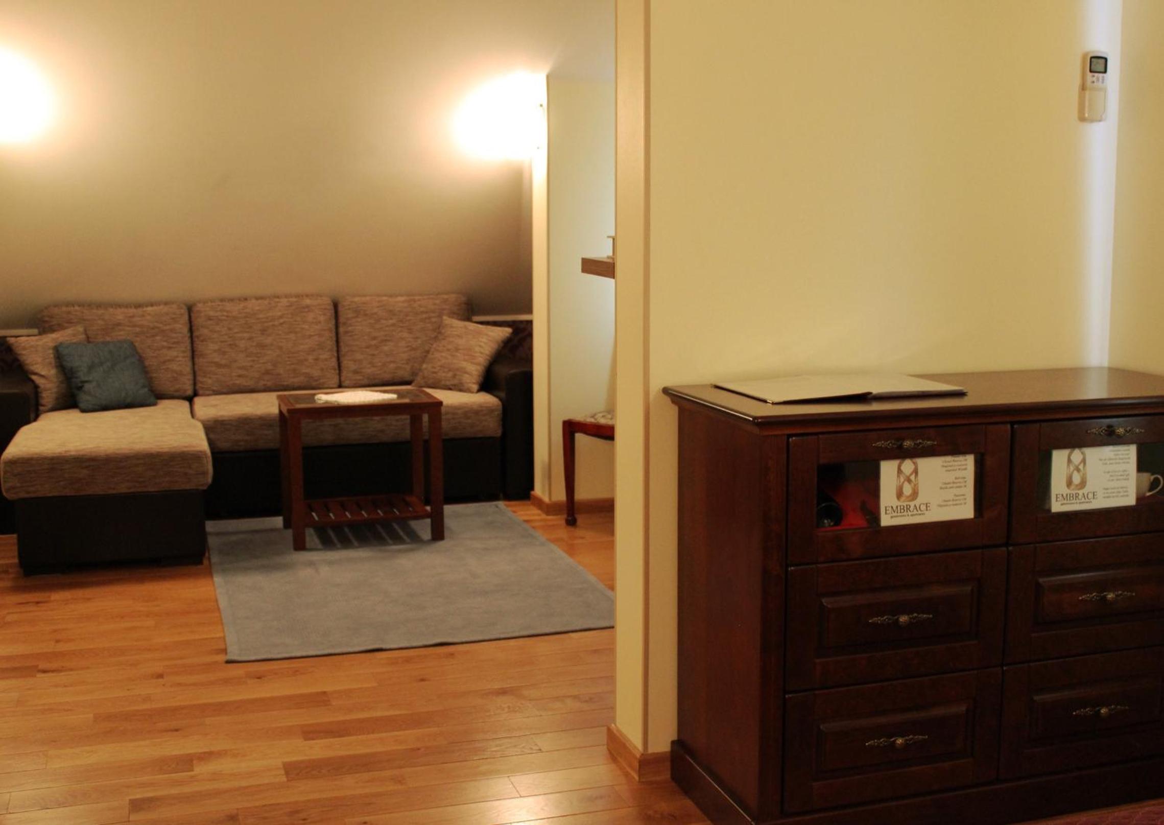 Family Room with Sofa photo 3