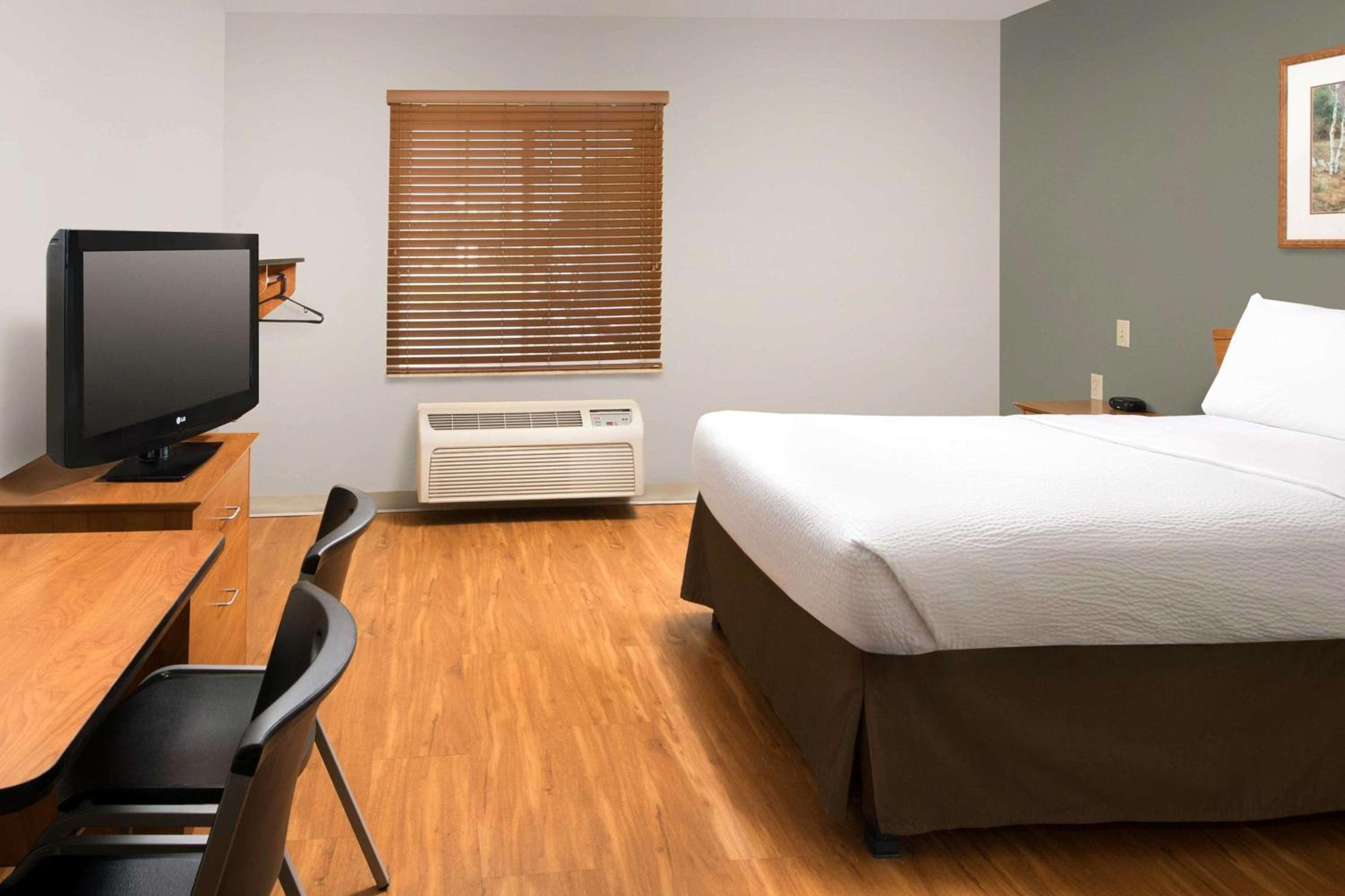 Standard Double Room - Non-Smoking photo 1
