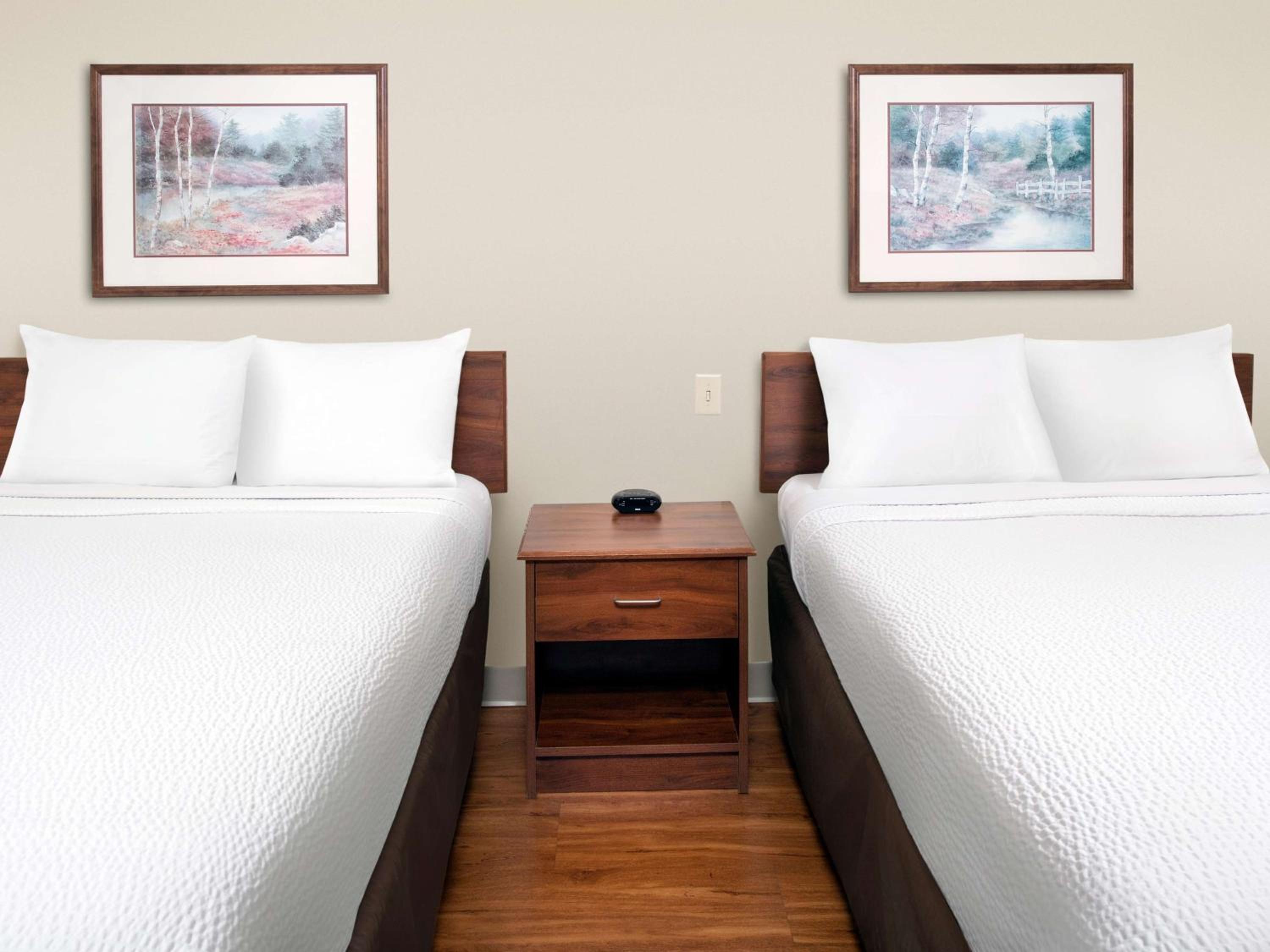 Double Room with Two Double Beds - Non-Smoking photo 3