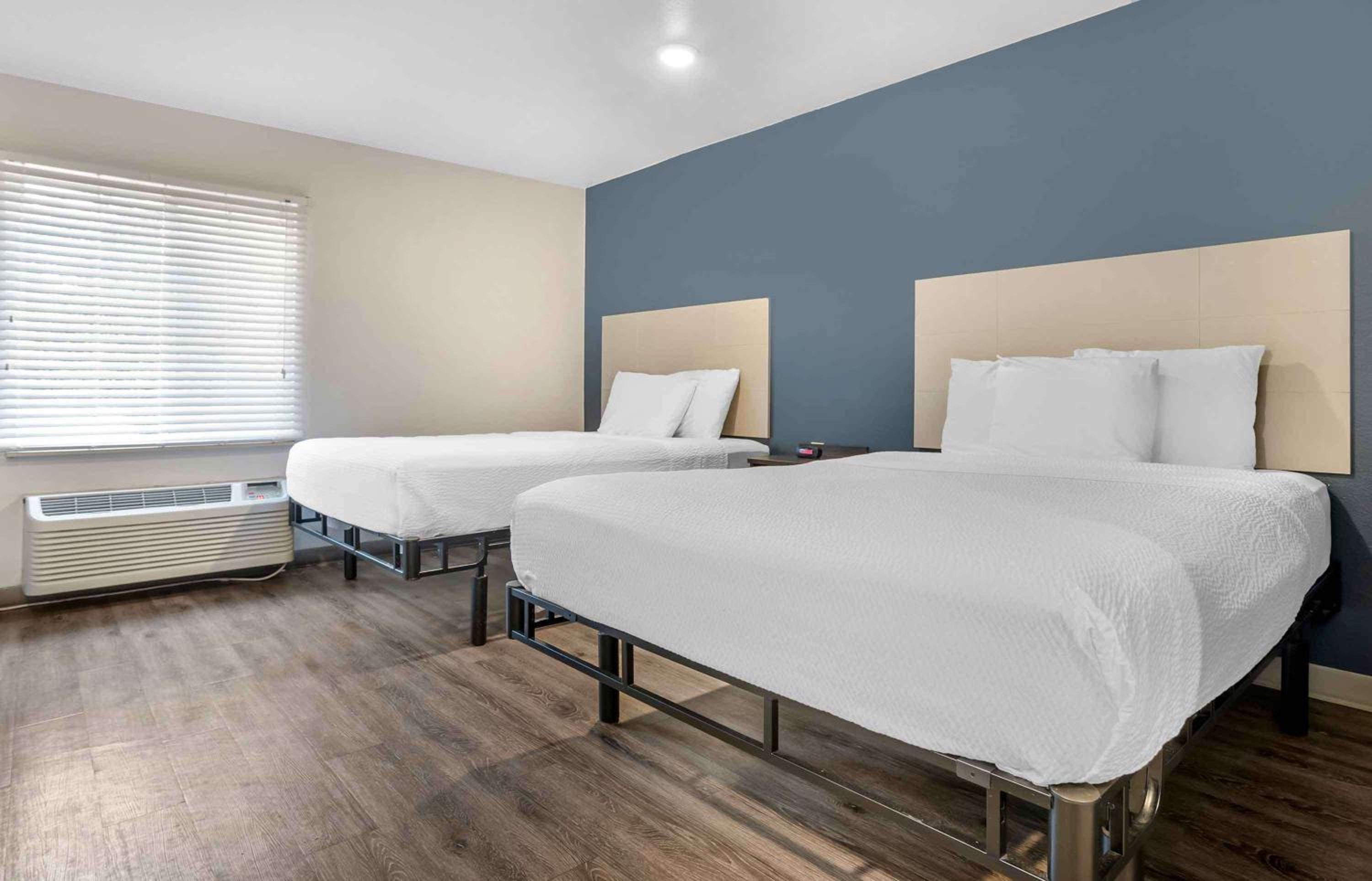 Standard Queen Room with Two Queen Beds - Non-Smoking