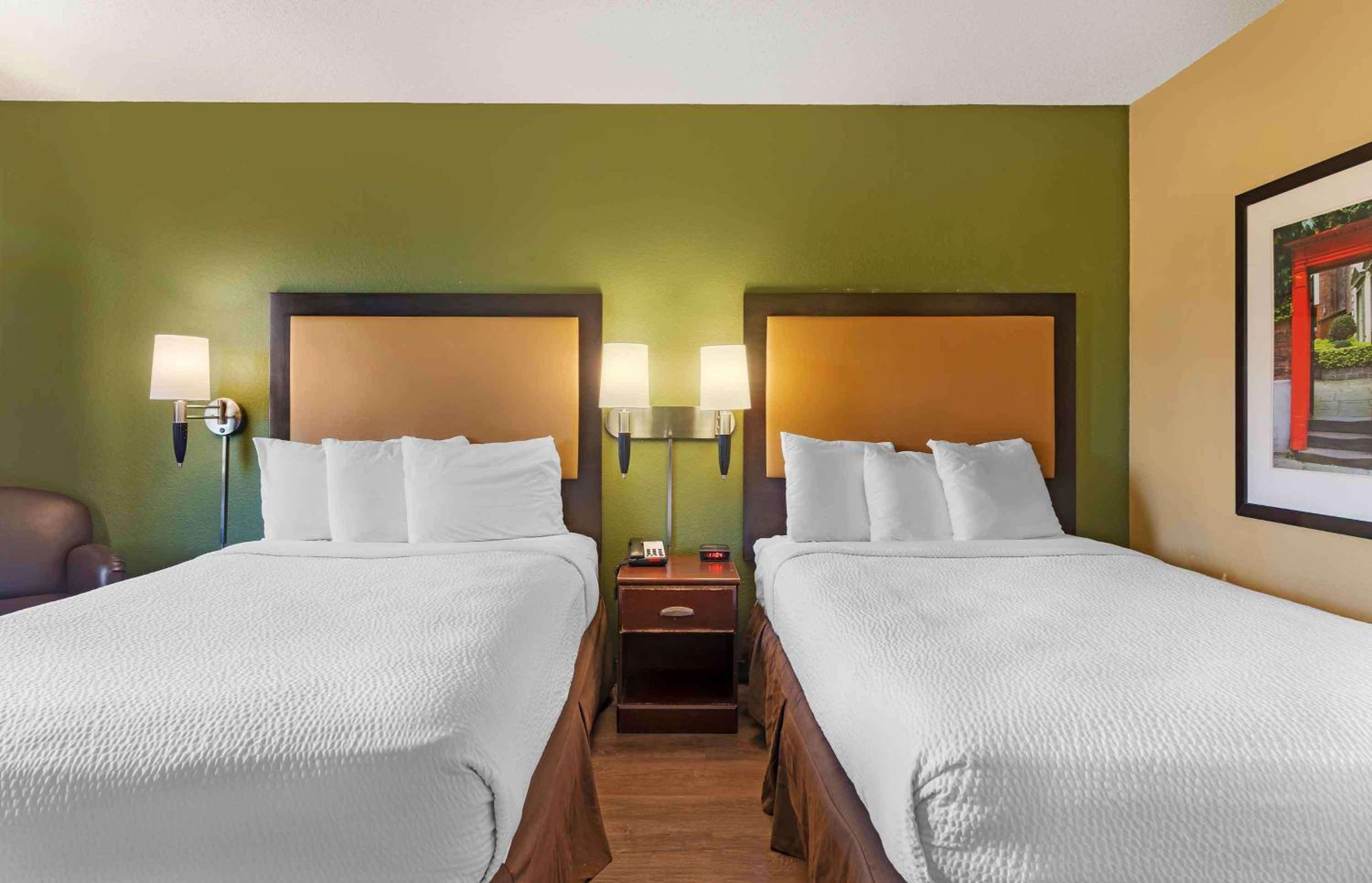 Studio with 2 Double Beds - Non-Smoking - Photo 3