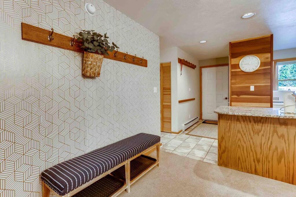Two-Bedroom House photo 2