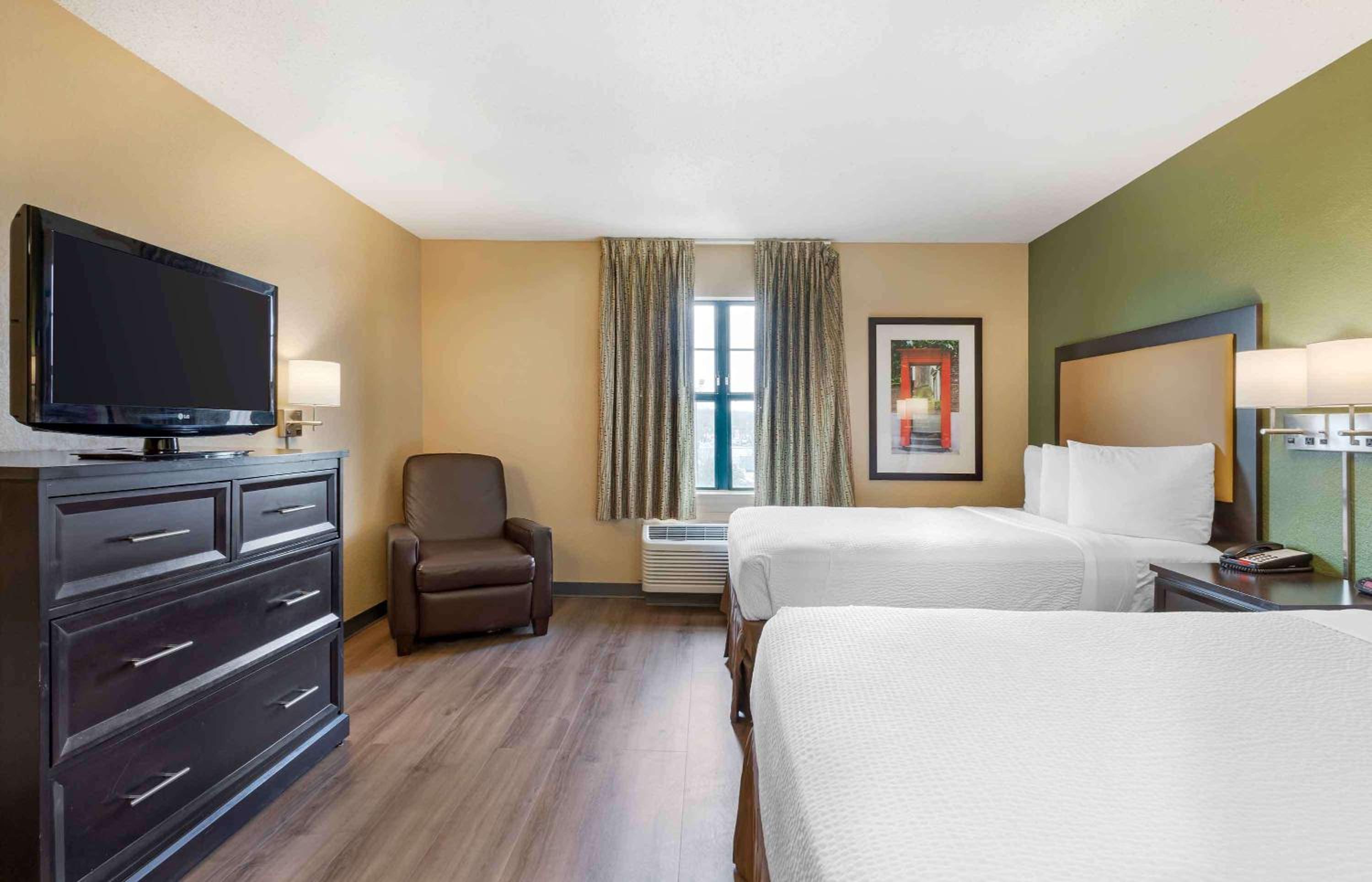 Studio with 2 Double Beds - Non-Smoking - Photo 9