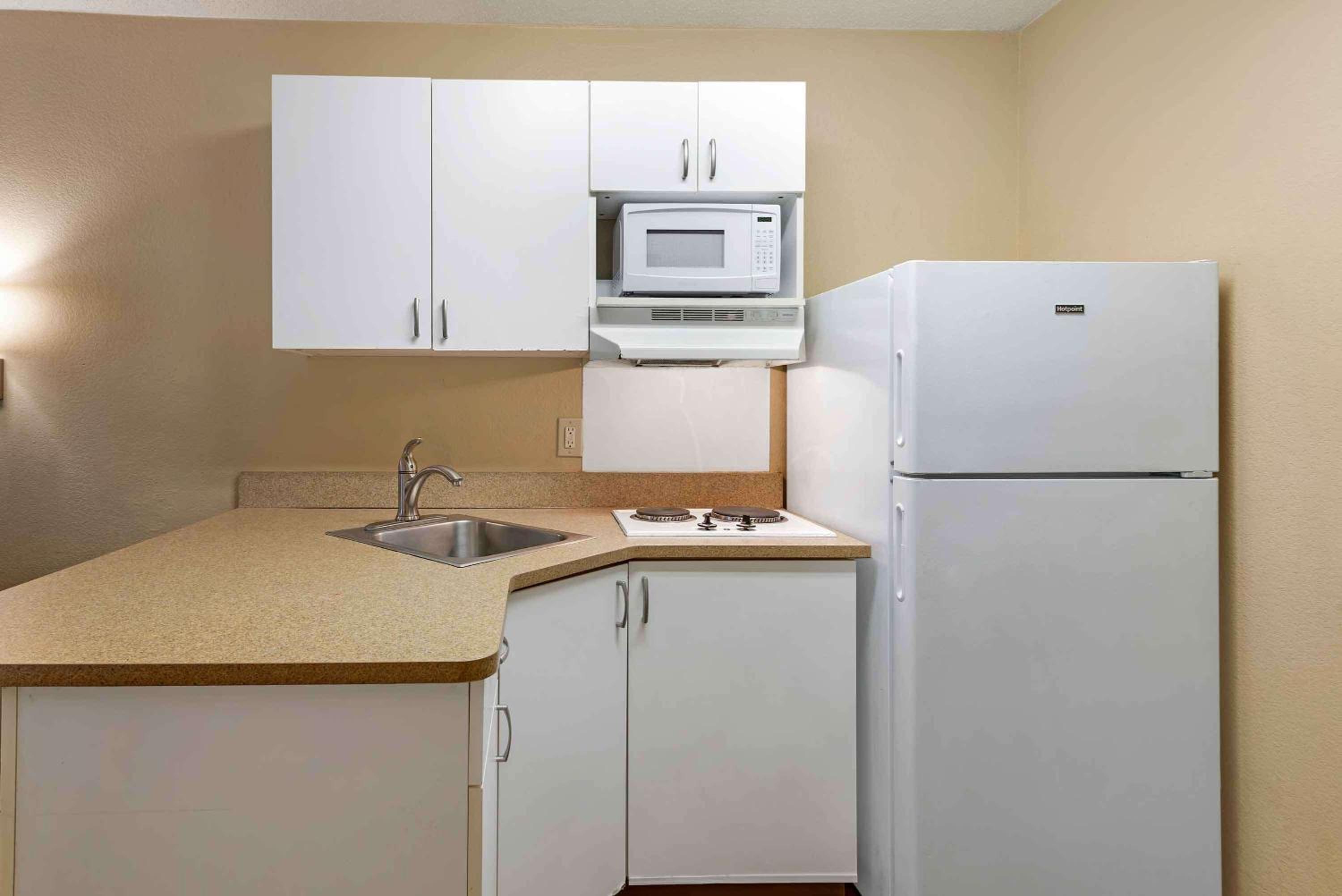 Studio with 2 Double Beds - Non-Smoking - Photo 10