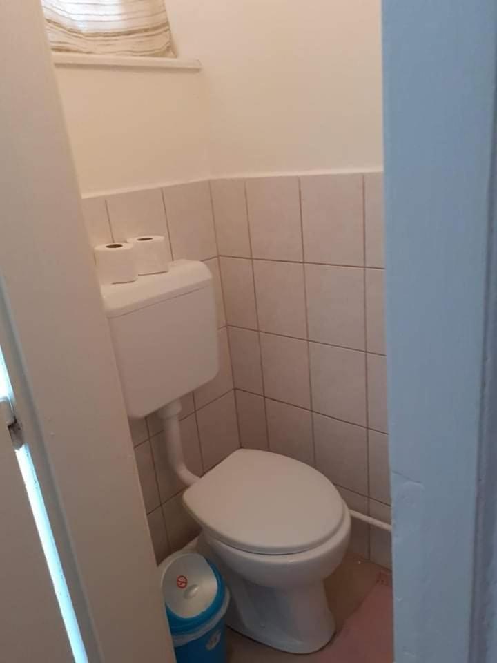 Budget Double Room photo 2