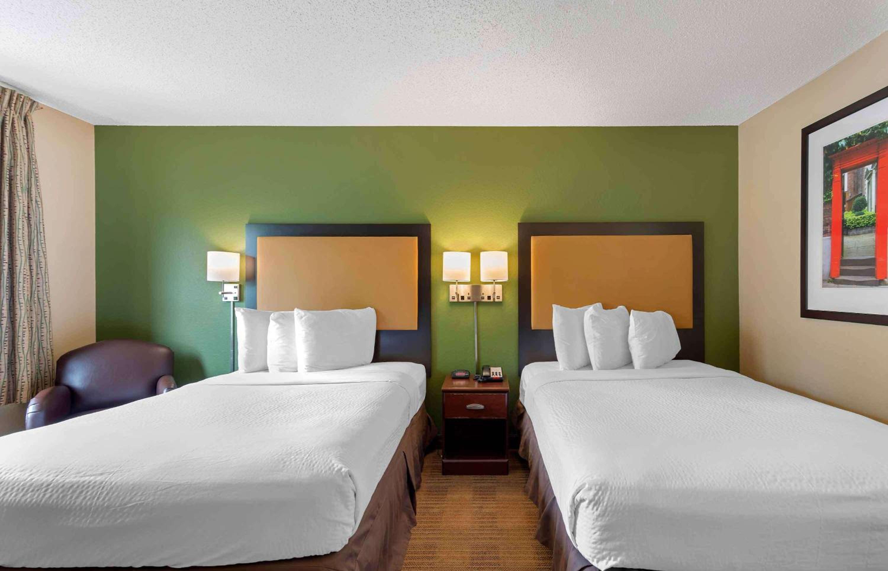 Studio with 2 Double Beds - Non-Smoking - Photo 12