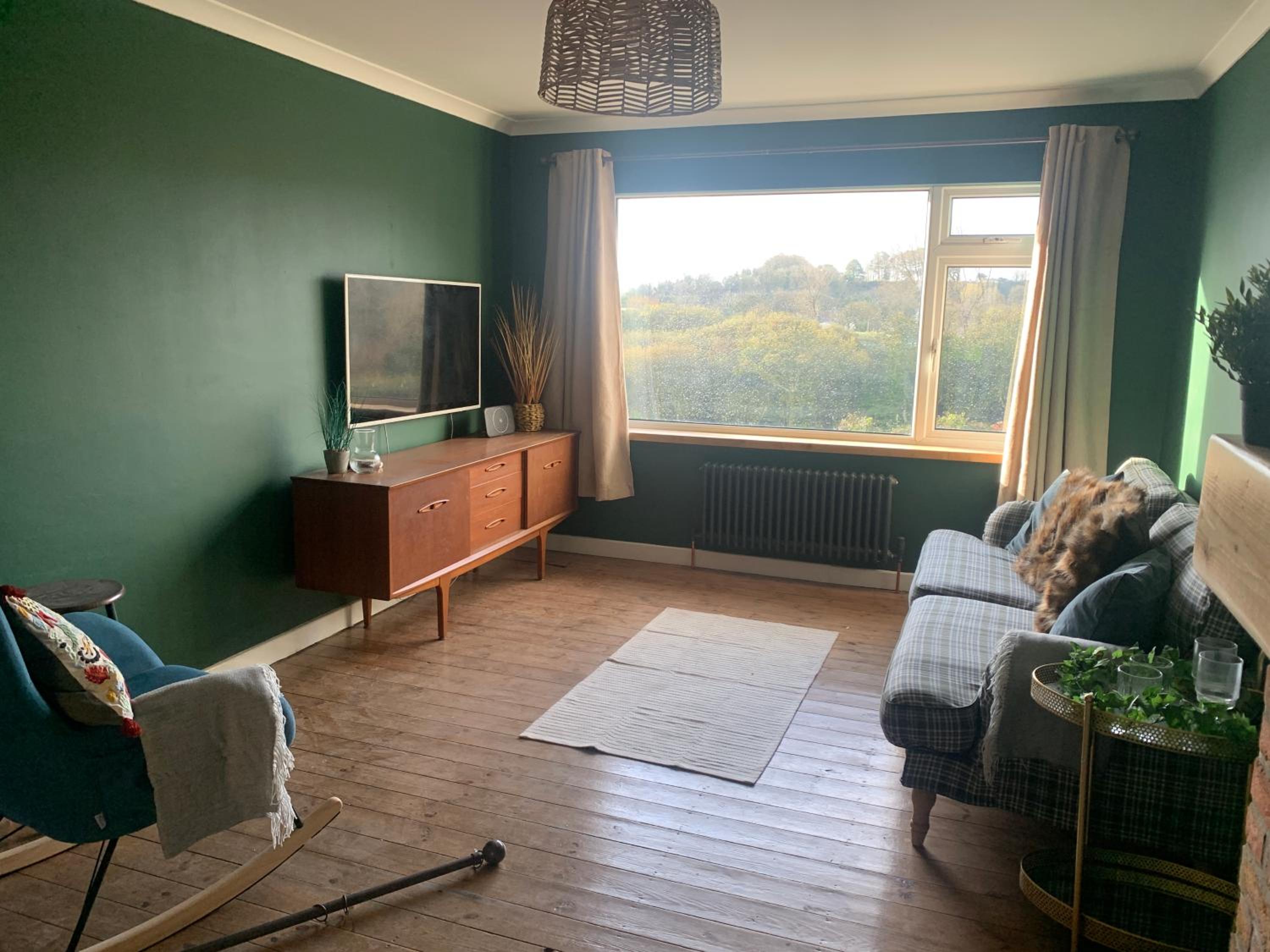 Three-Bedroom House photo 1