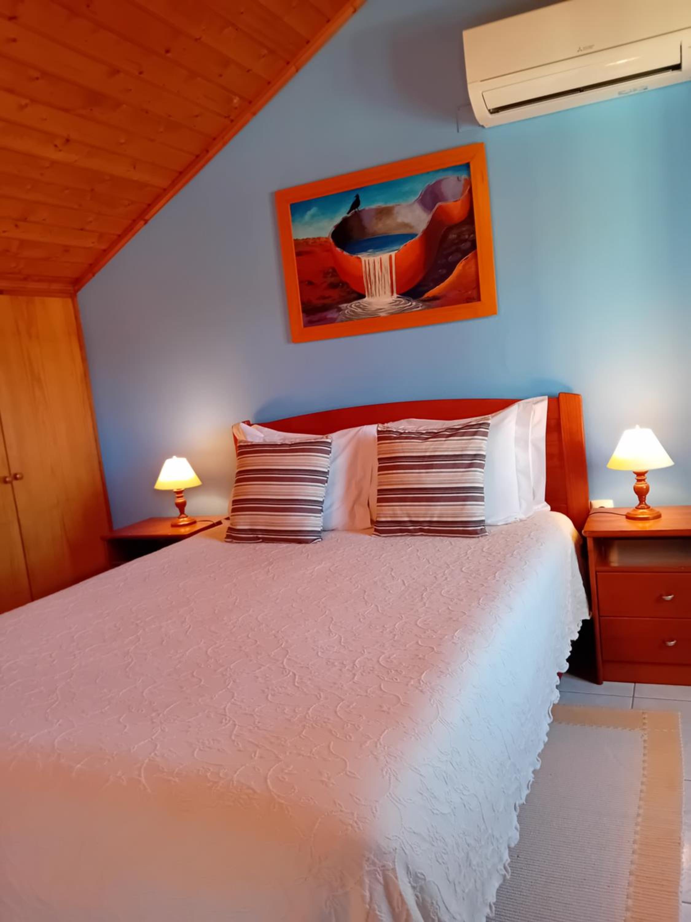 One-Bedroom Apartment with Pool View - Photo 1