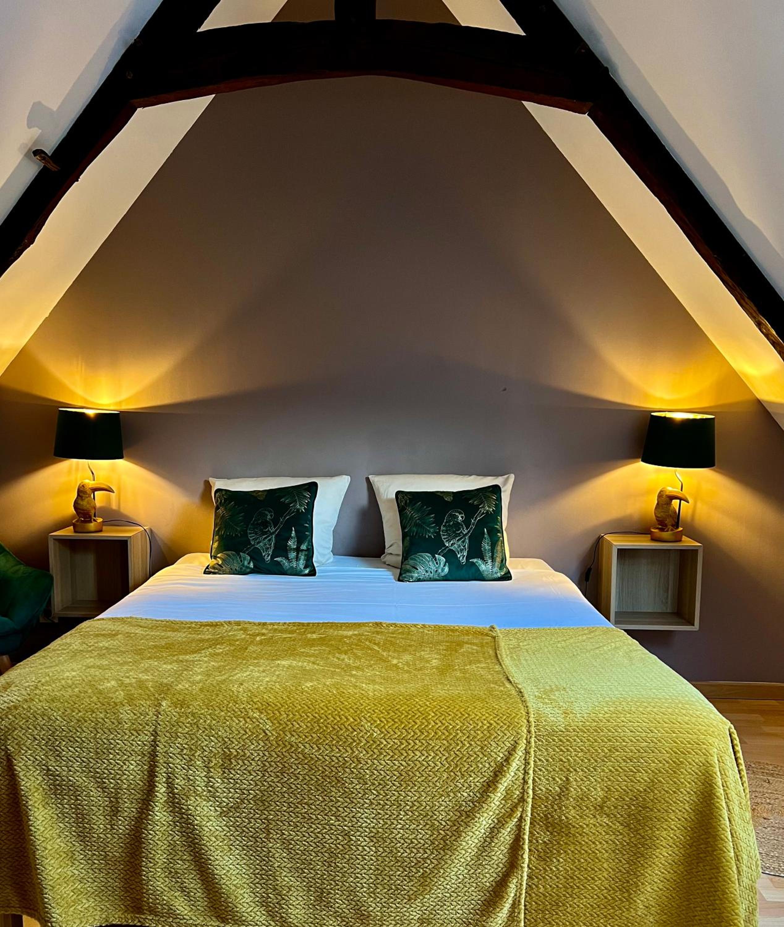 Two-Bedroom Suite - Photo 6