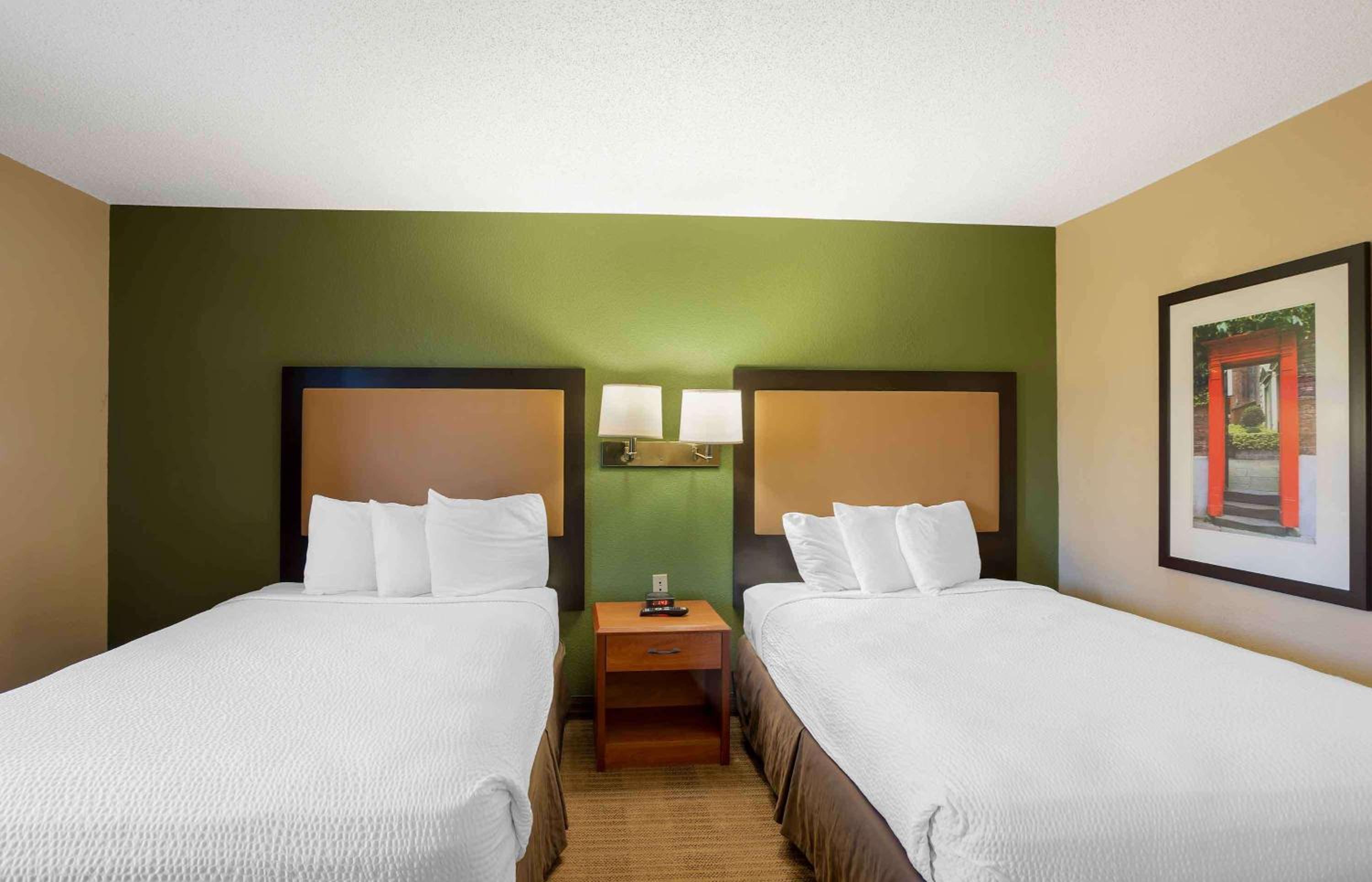Studio with 2 Double Beds - Non-Smoking - Photo 8