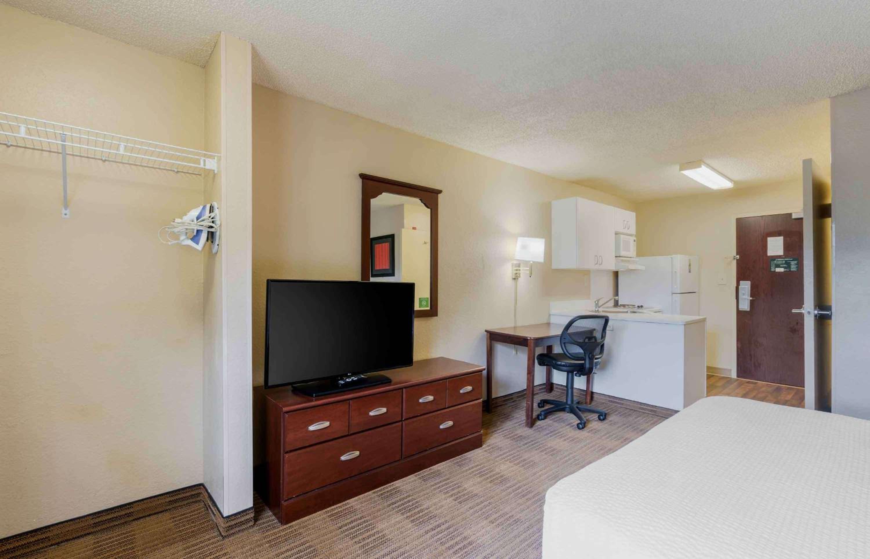 Extended Stay America Select Suites - Orlando - Maitland - 1760 Pembrook Dr, Bild 5