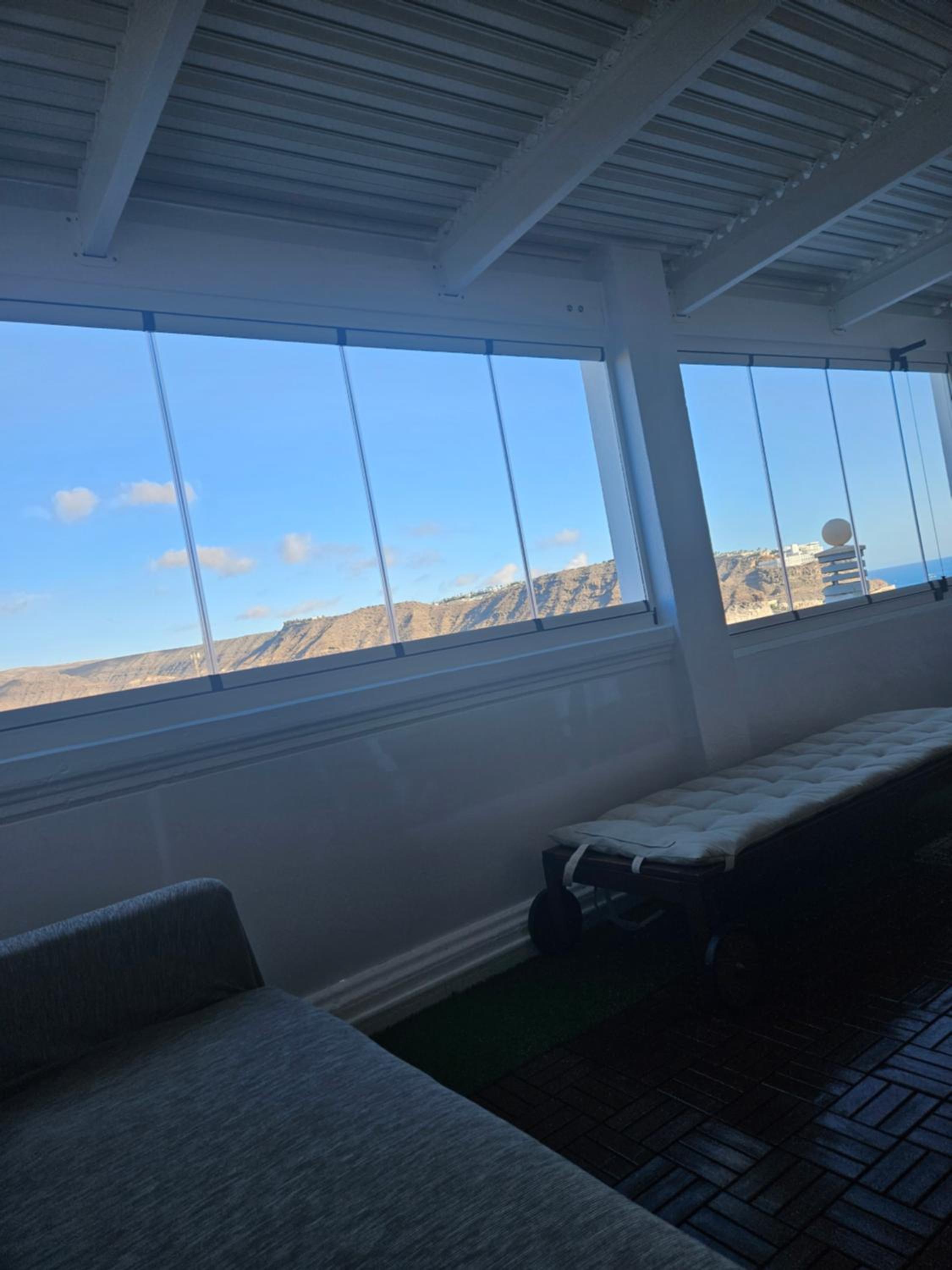 Apartment photo 2