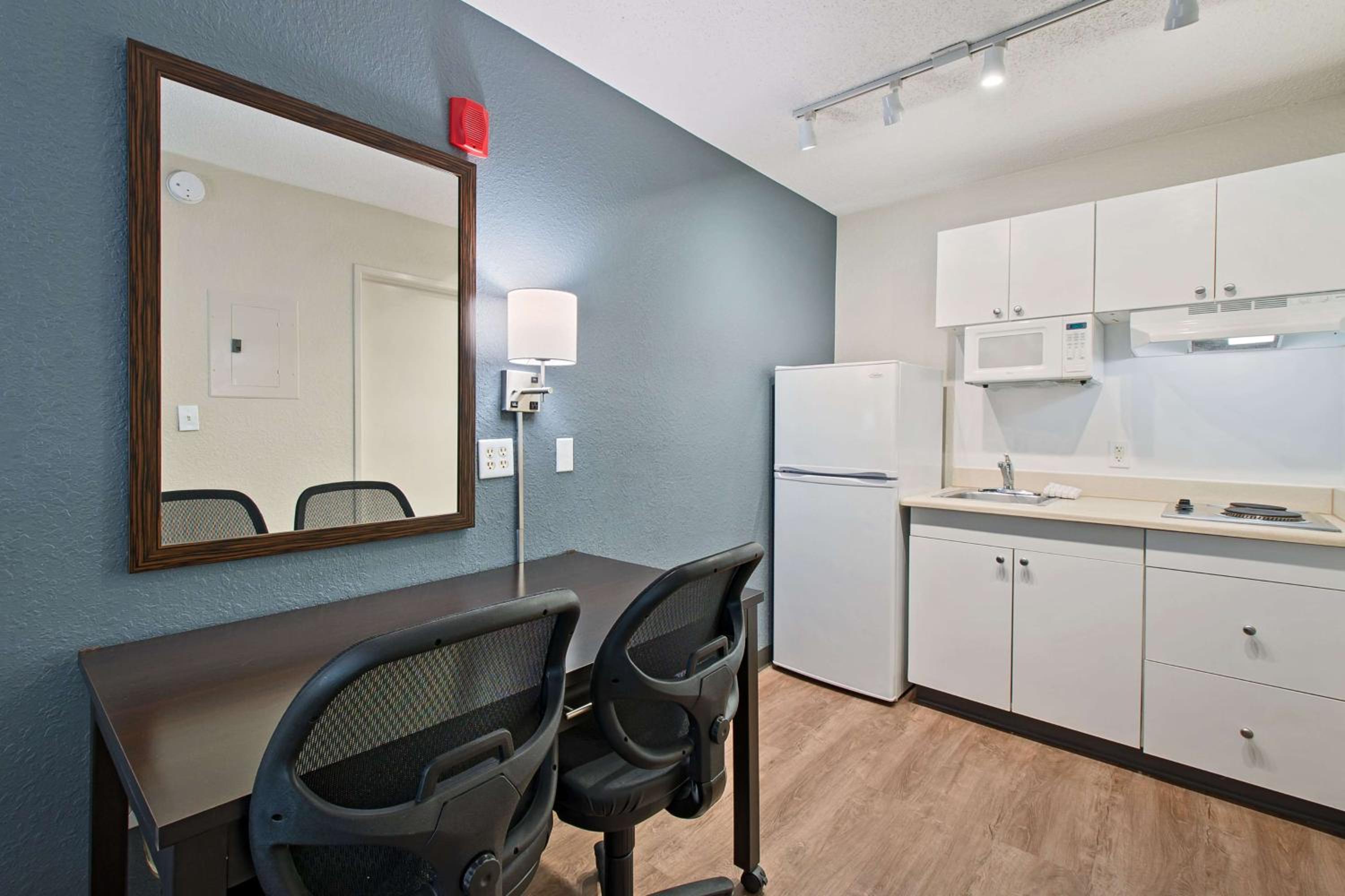 Studio with 2 Double Beds - Non-Smoking - Photo 11