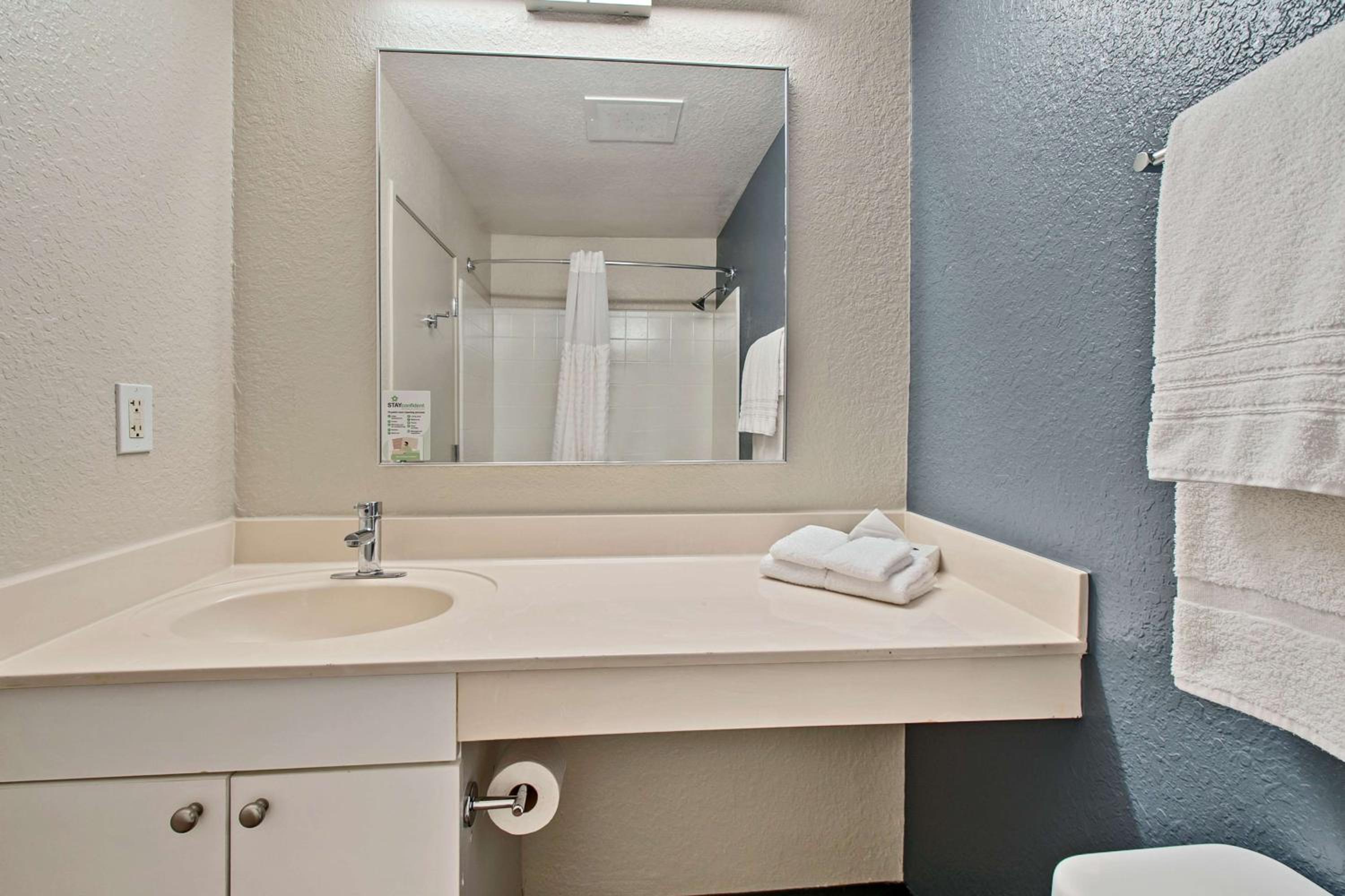 Studio with 2 Double Beds - Non-Smoking - Photo 14