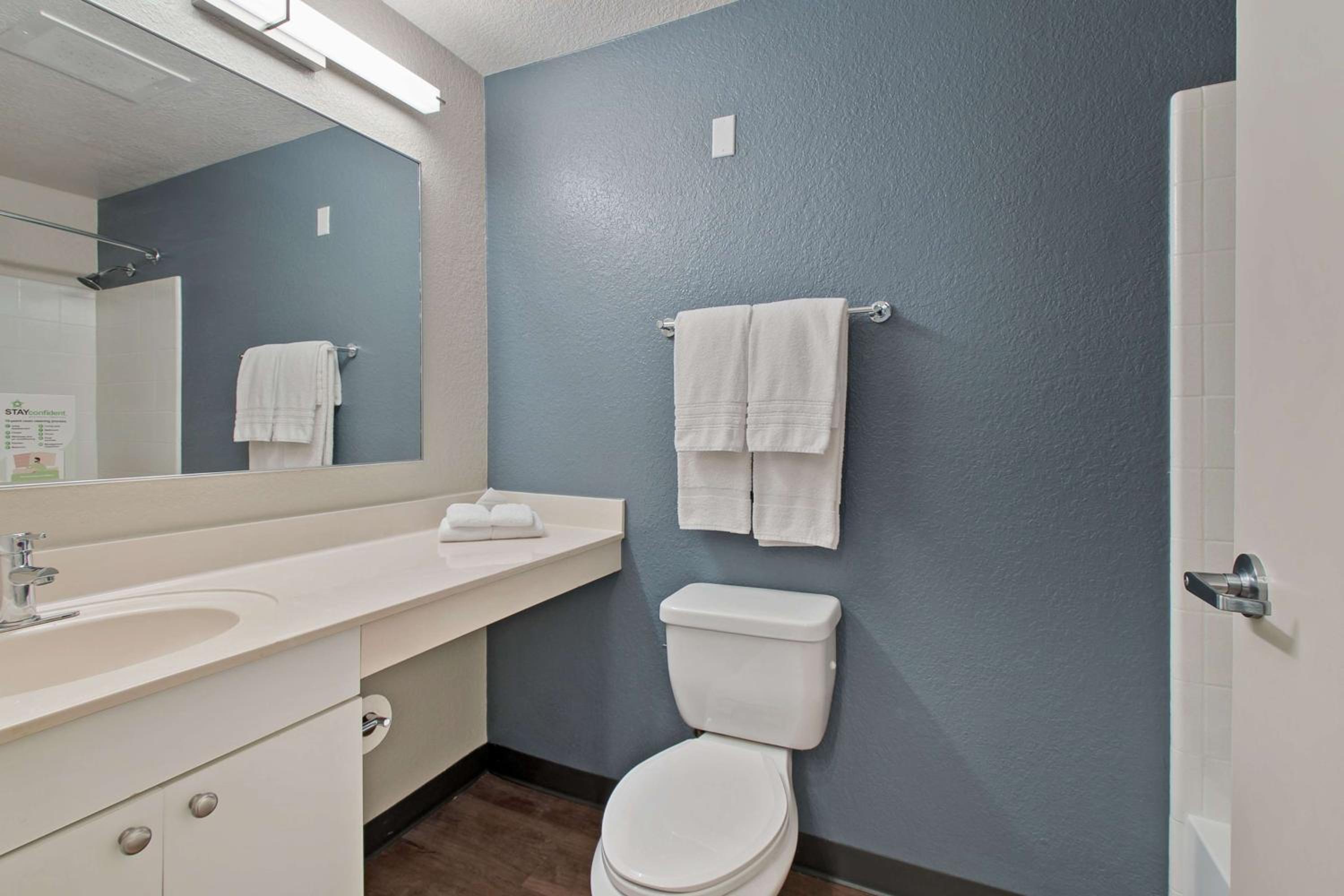 Studio with 2 Double Beds - Non-Smoking - Photo 13
