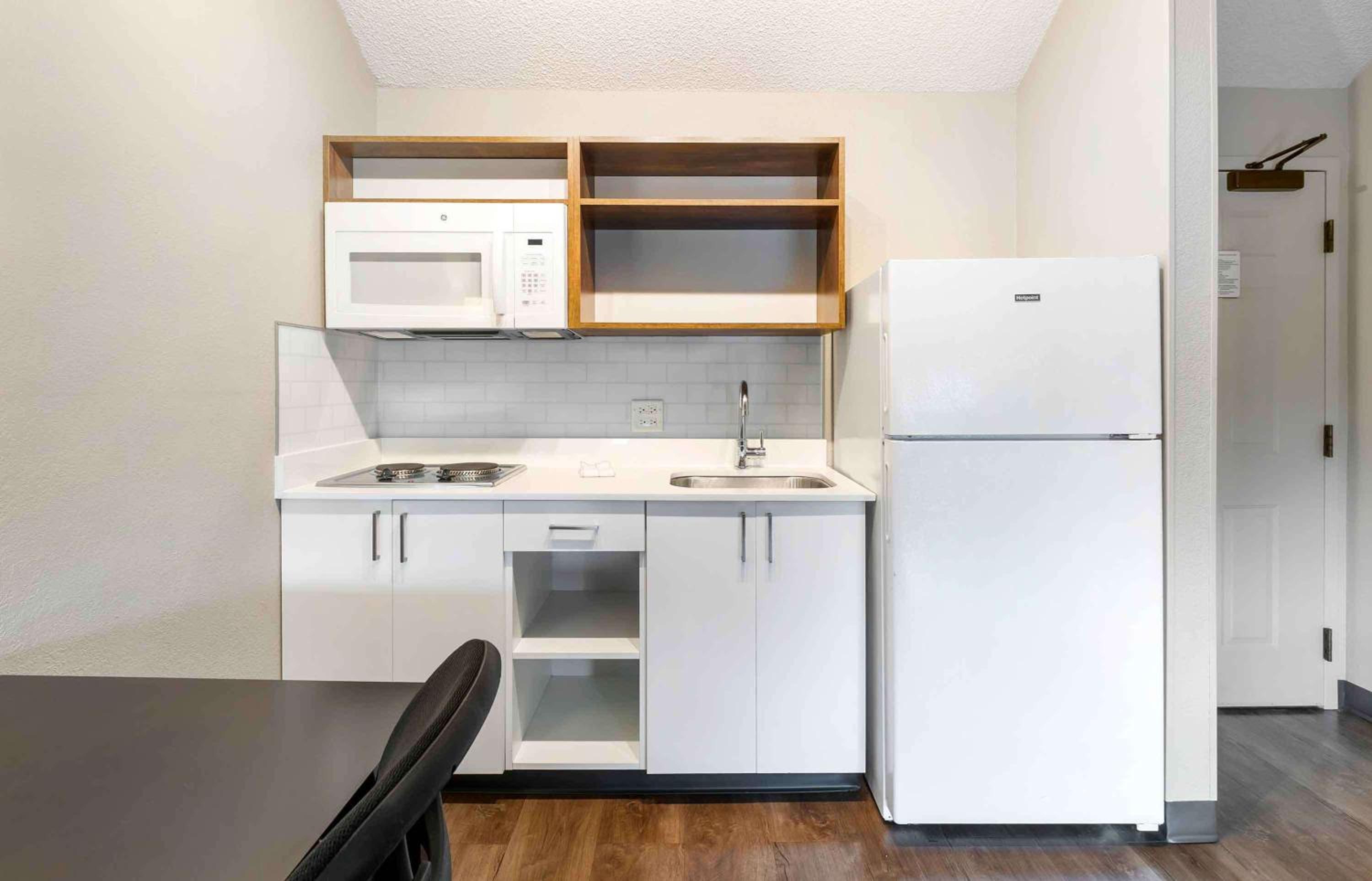Superior Studio with 2 Double Beds and 1 Sofa Bed - Non-Smoking photo 3