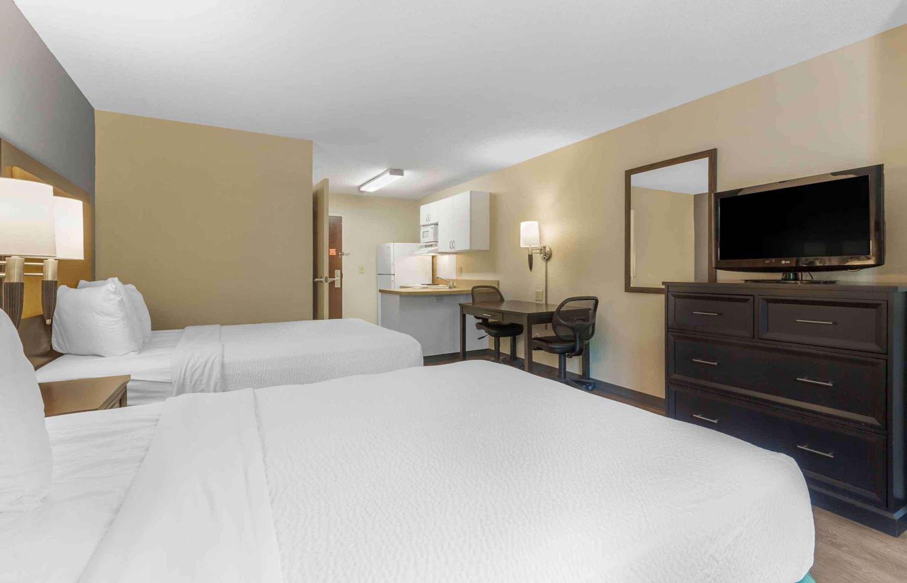Studio with 2 Double Beds - Non-Smoking - Photo 4
