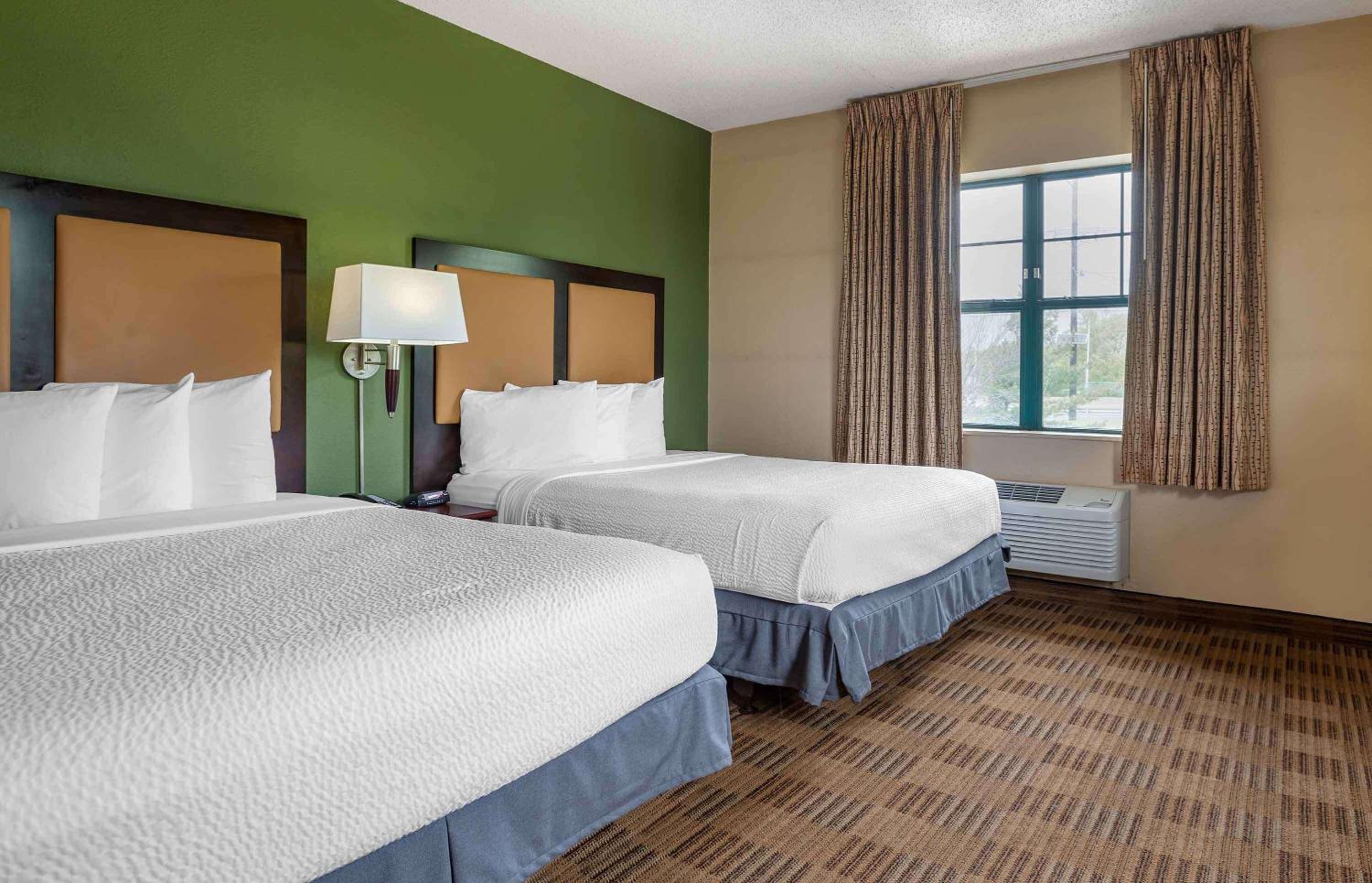 Studio with 2 Double Beds - Non-Smoking - Photo 9