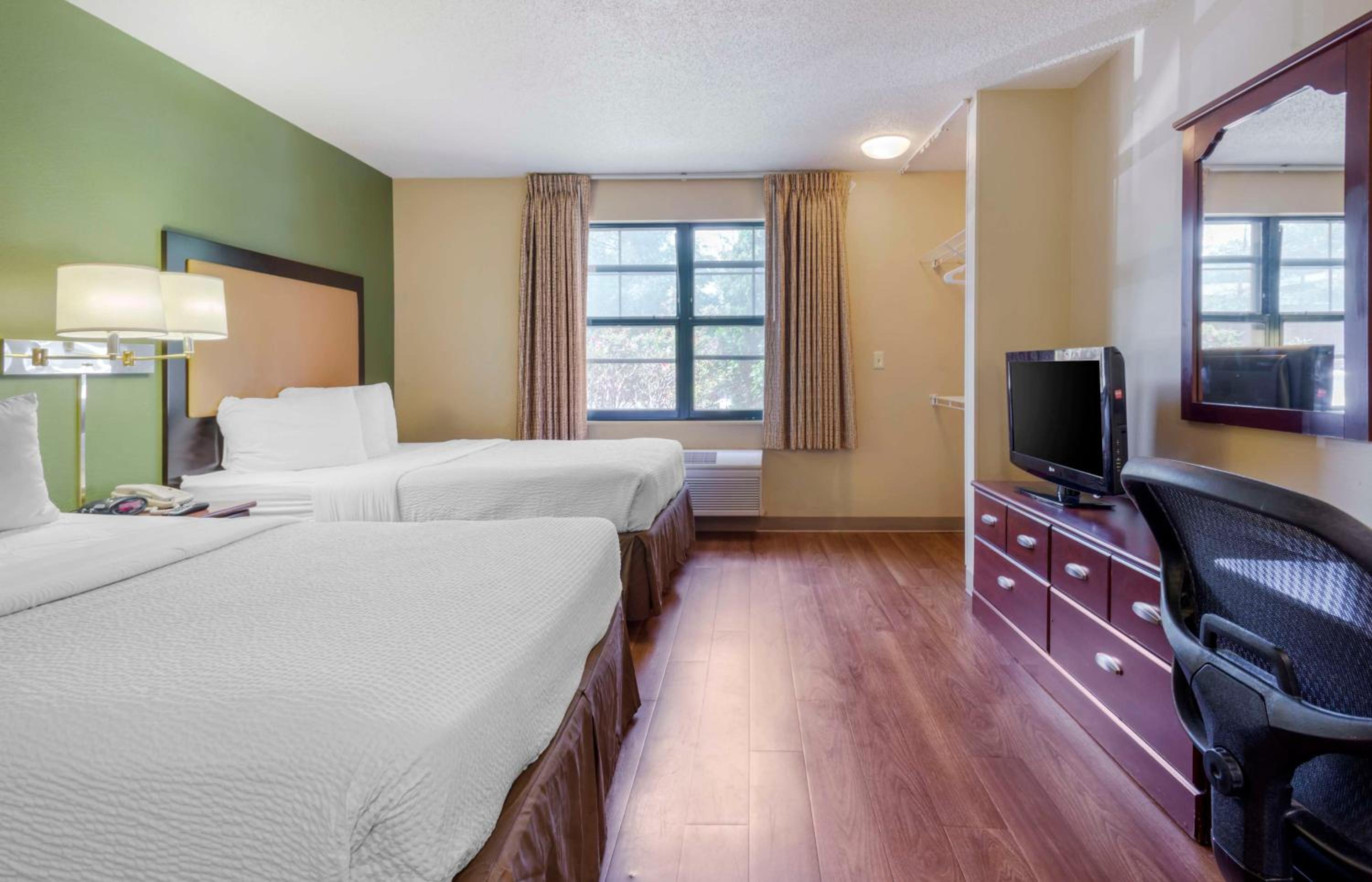 Studio with 2 Double Beds - Non-Smoking - Photo 7
