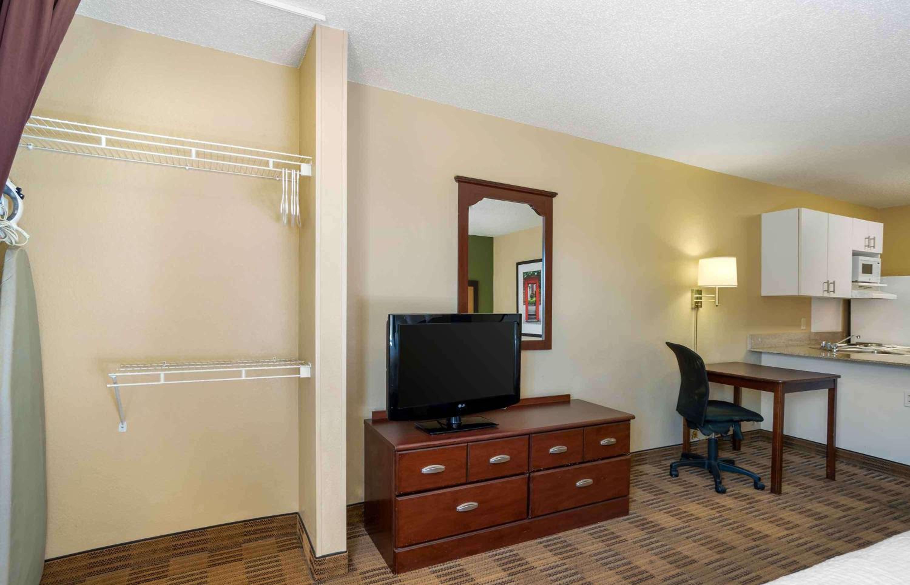 Studio with 2 Double Beds - Non-Smoking - Photo 10