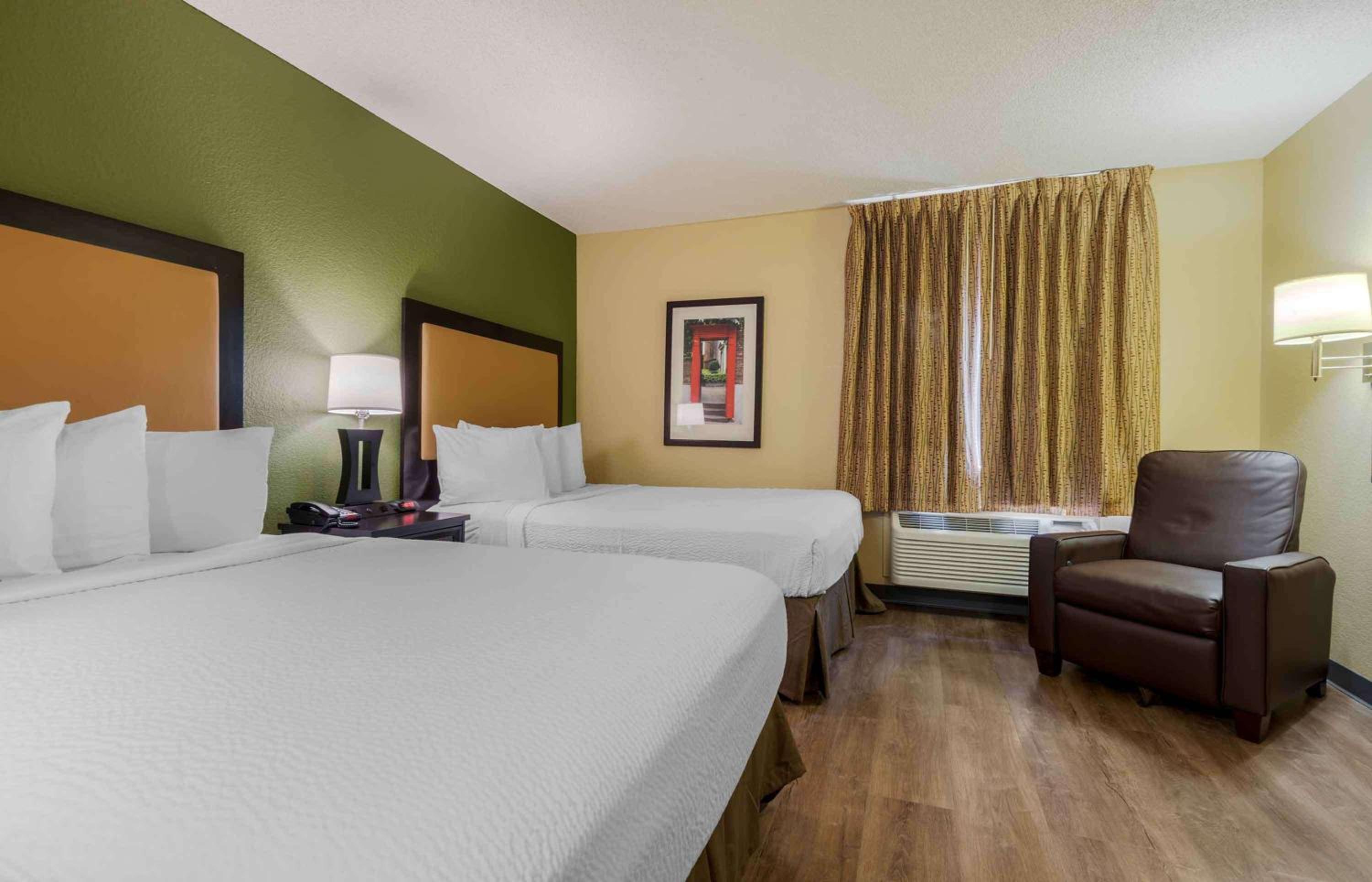 Studio with 2 Double Beds - Non-Smoking - Photo 7