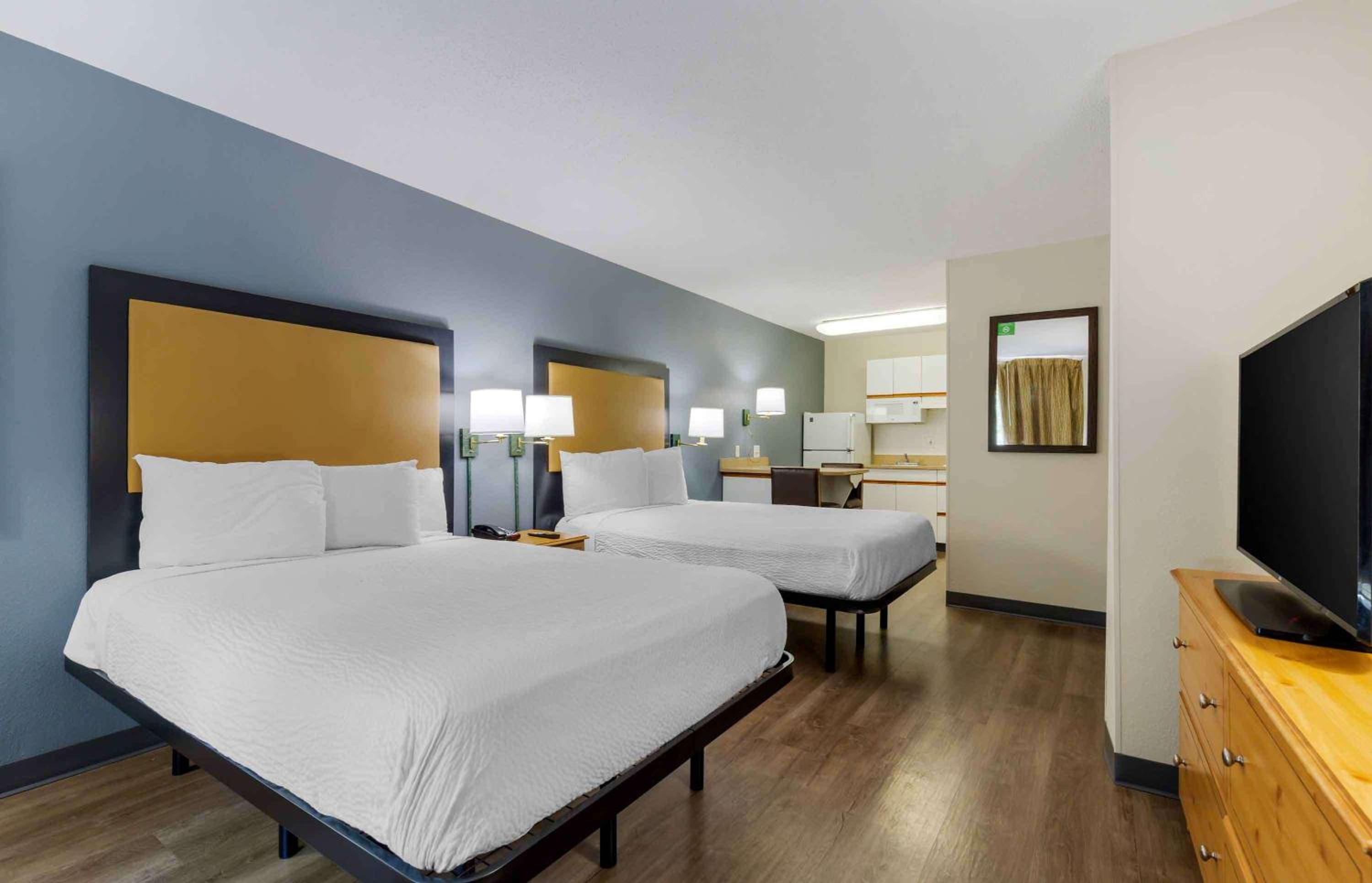 Studio with 2 Double Beds - Non-Smoking - Photo 3