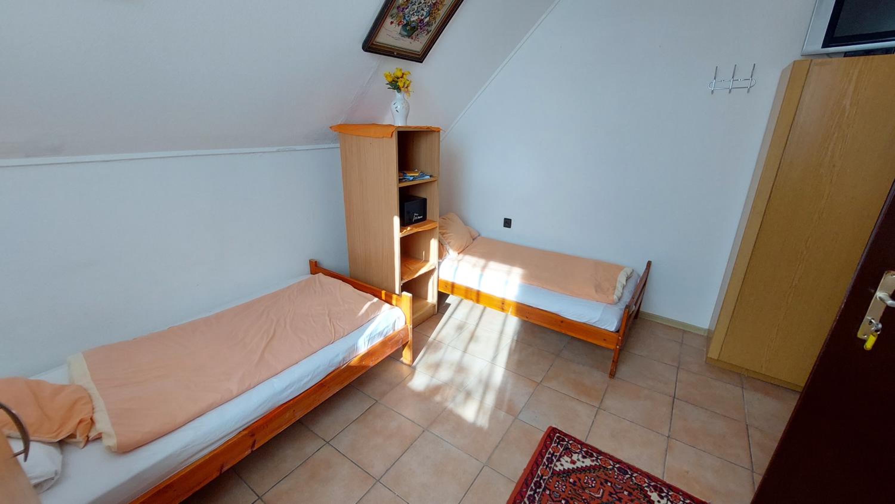 Classic Triple Room photo 1