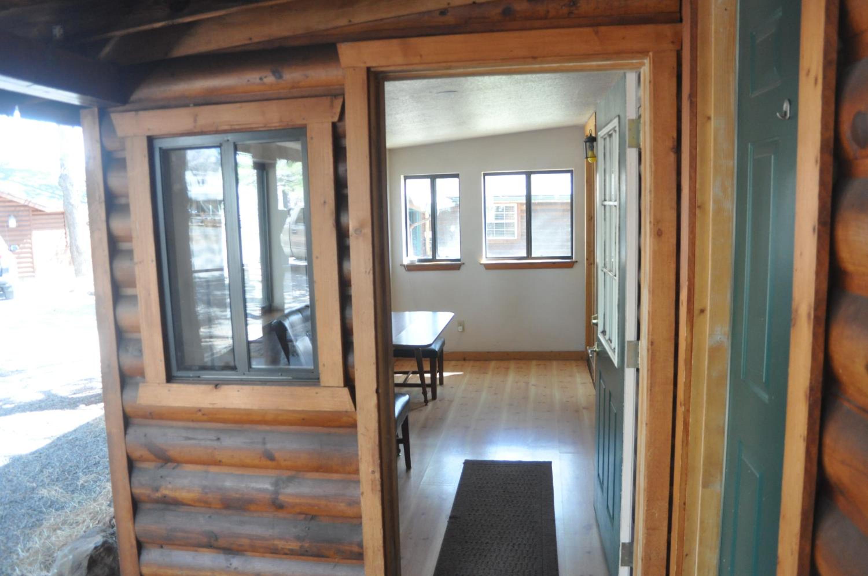 Standard King Room photo 2