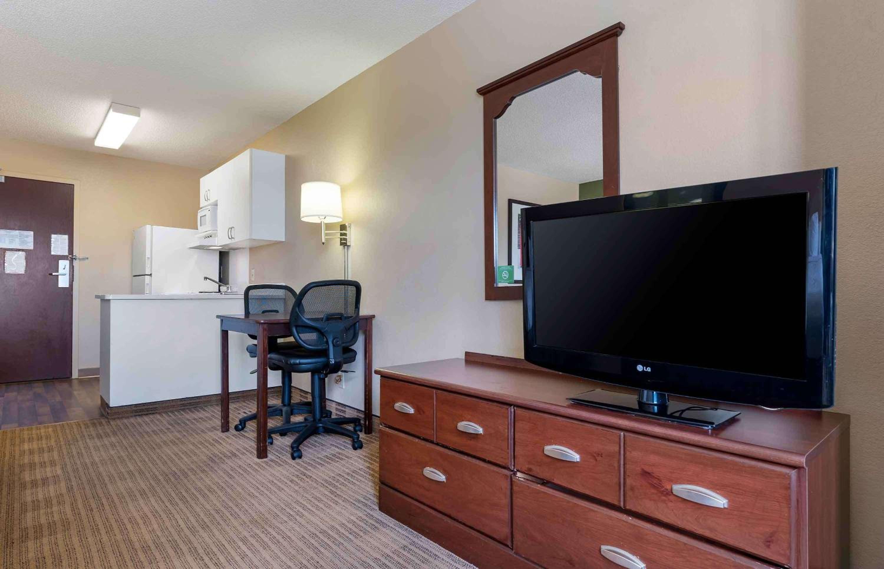 Studio with 2 Double Beds - Non-Smoking - Photo 3