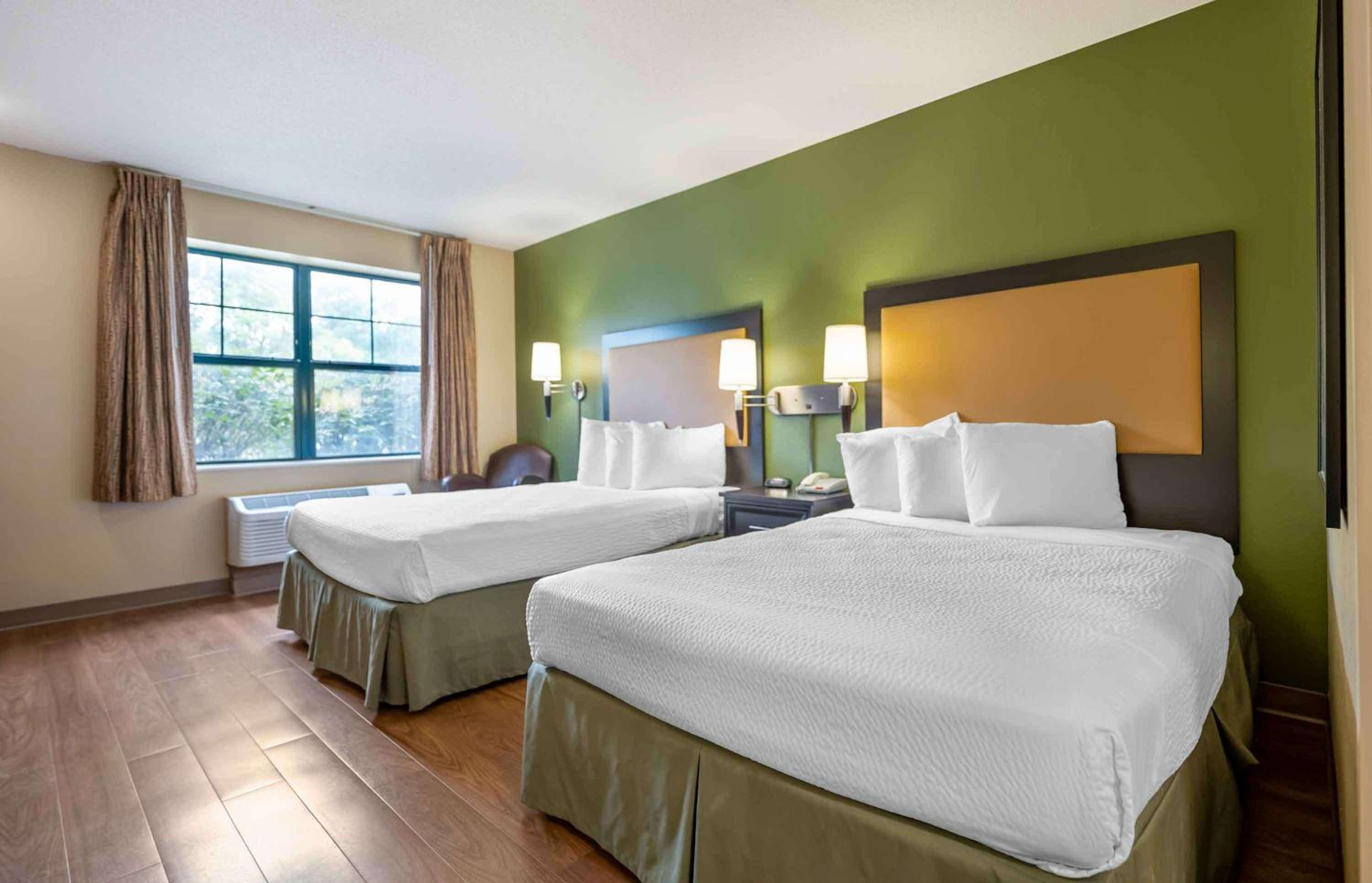 Studio with 2 Double Beds - Non-Smoking - Photo 1