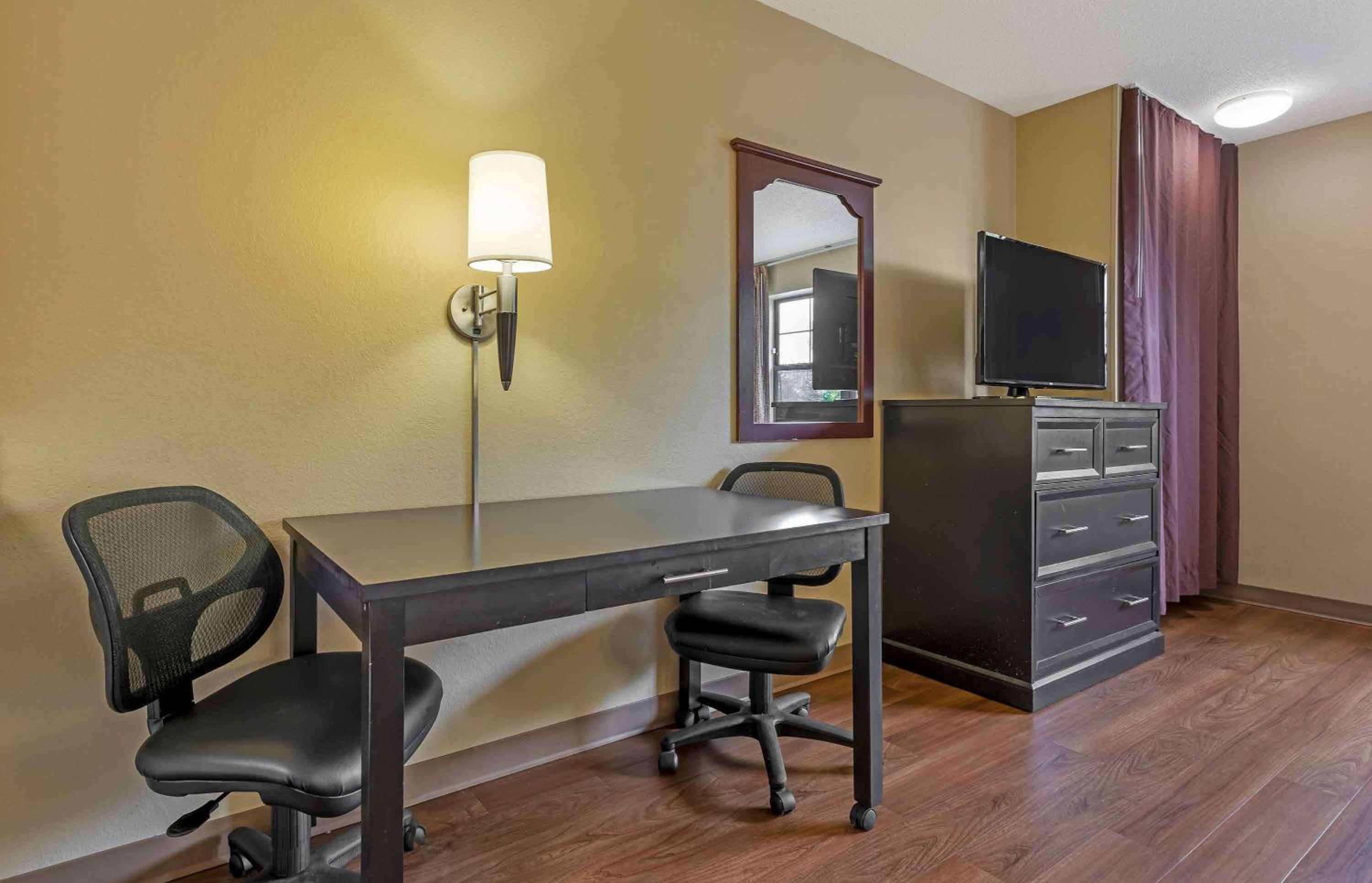 Studio with 2 Double Beds - Non-Smoking - Photo 12