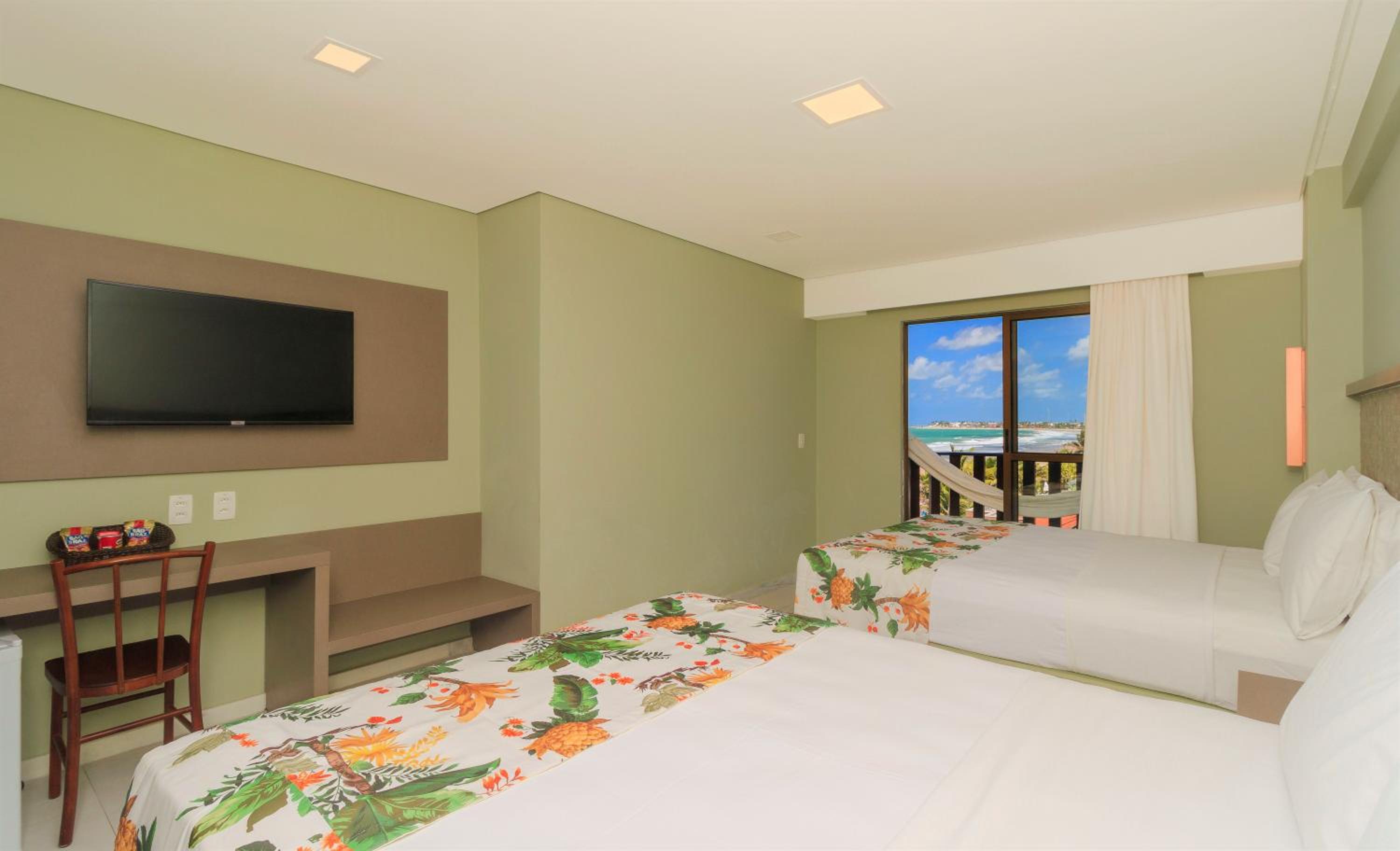 Superior Double Room (2 Adults + 2 Children) - Photo 1