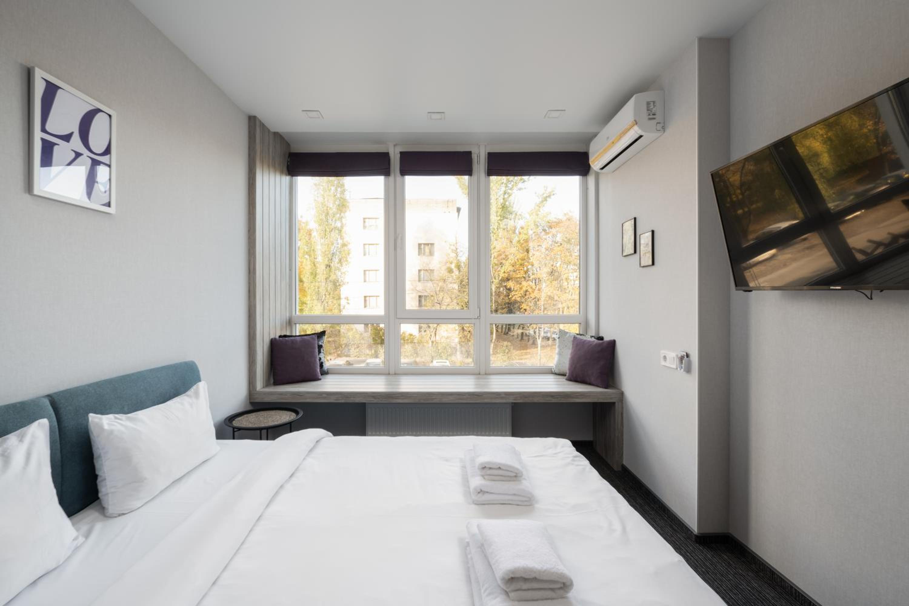 Studio Apartment photo 3
