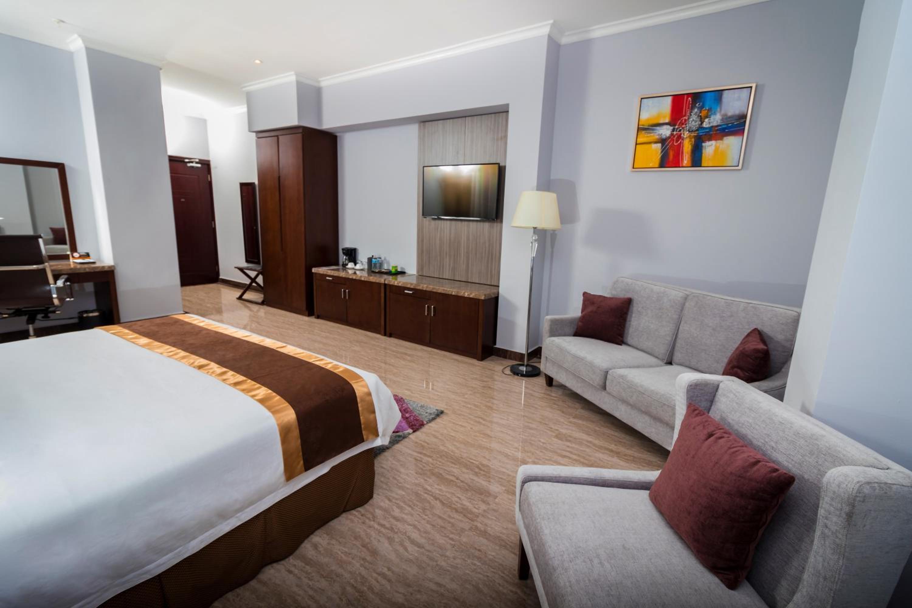 Superior Suite photo 3