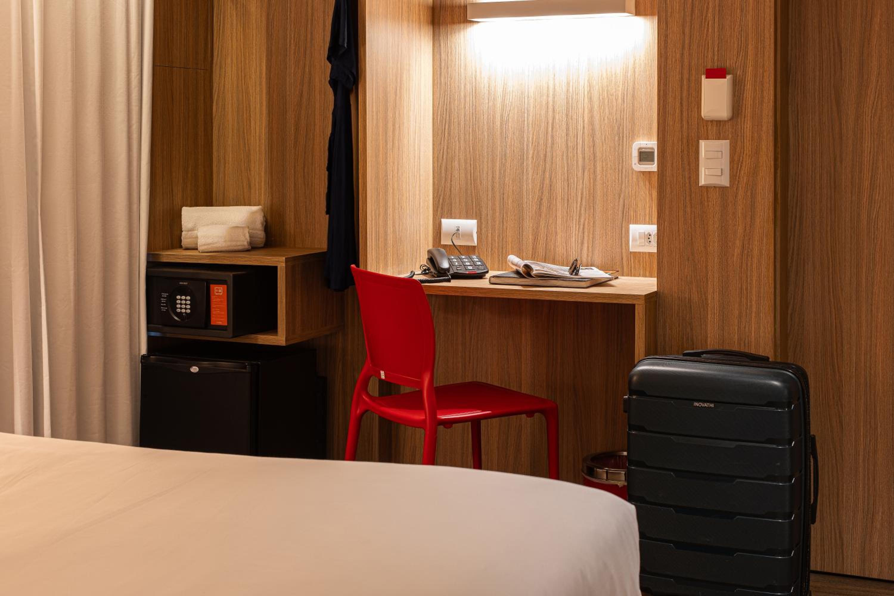 Double Room - Disability Access - Photo 1