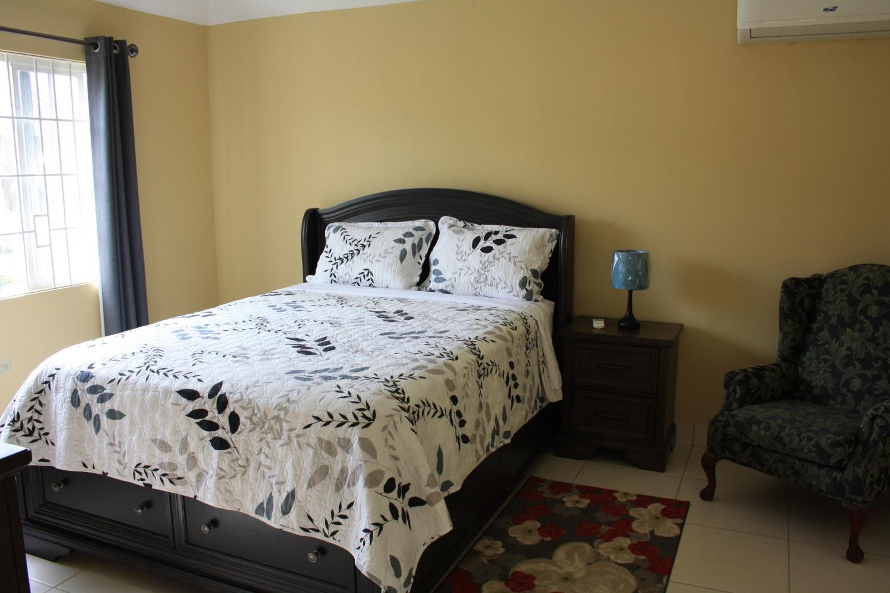Two-Bedroom House photo 1